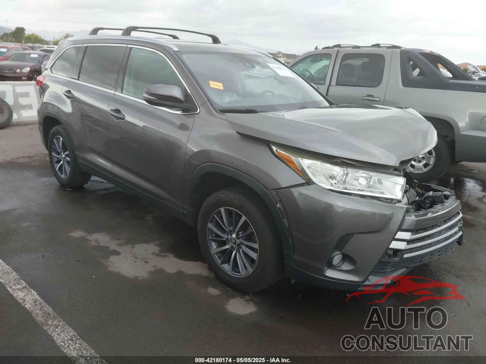 TOYOTA HIGHLANDER 2019 - 5TDKZRFHXKS567882