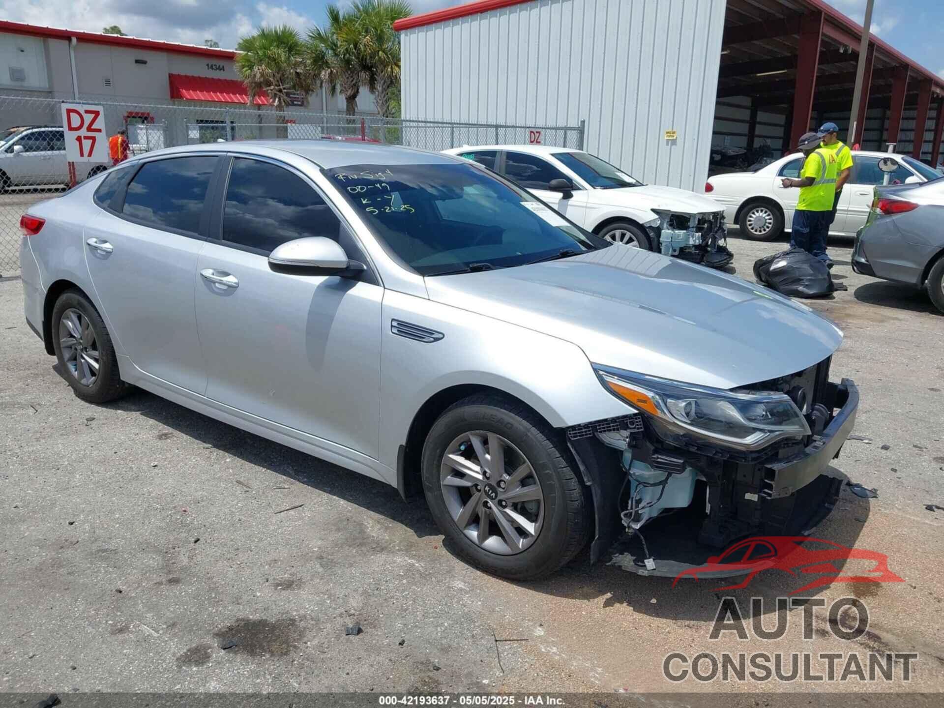 KIA OPTIMA 2020 - 5XXGT4L32LG420218