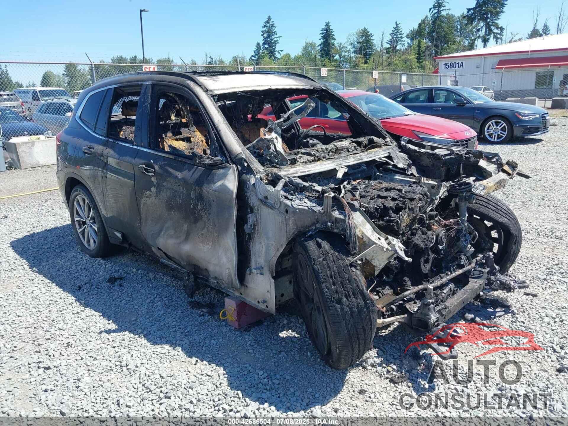 BMW X3 2018 - 5UXTR9C57JLD71690