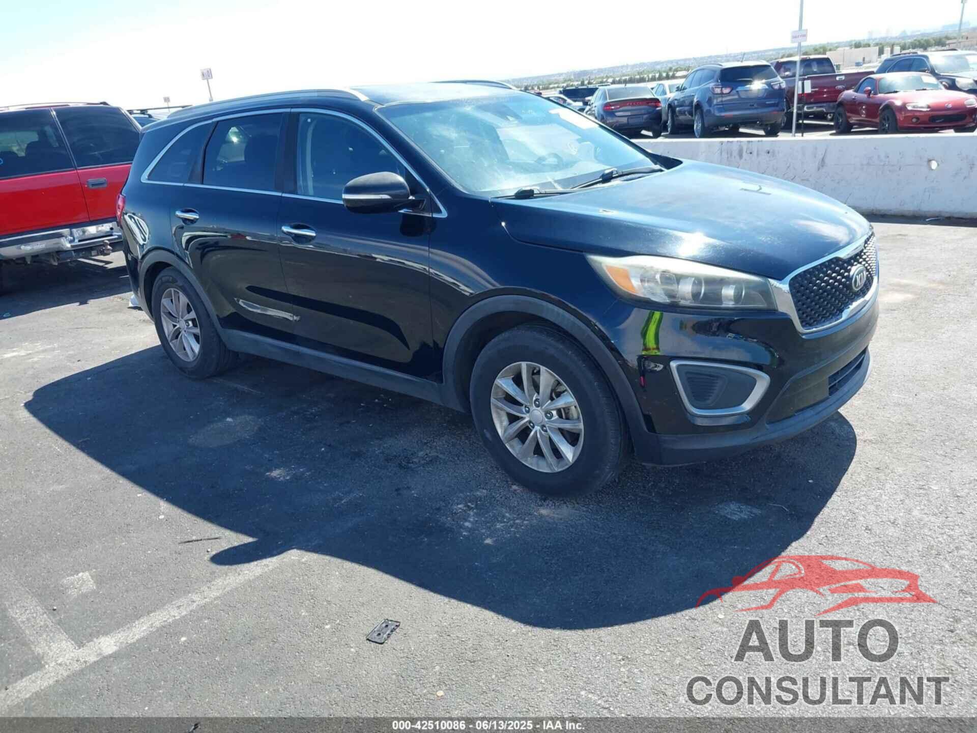 KIA SORENTO 2017 - 5XYPG4A34HG203540