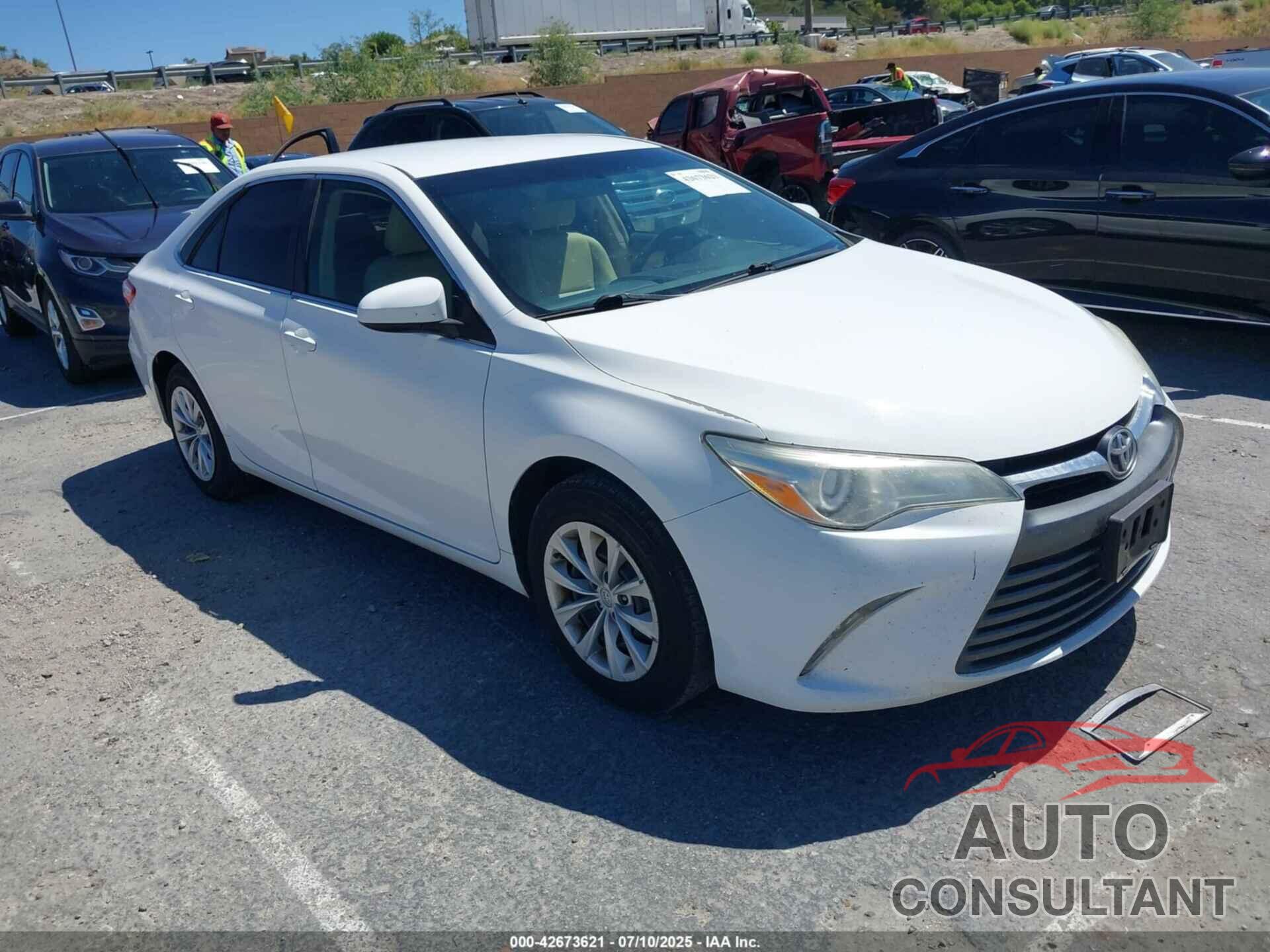 TOYOTA CAMRY 2015 - 4T4BF1FK8FR458717