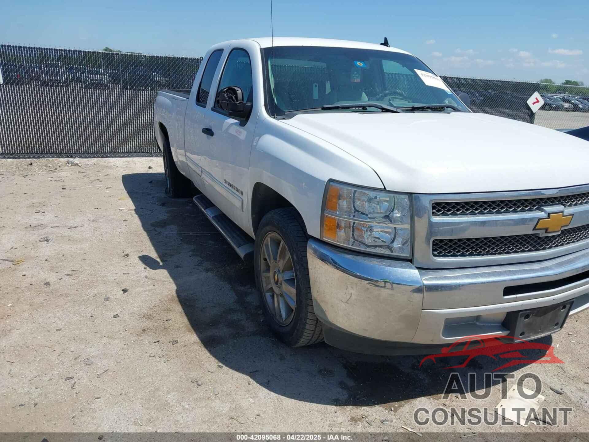 CHEVROLET SILVERADO 1500 2012 - 1GCRCSE07CZ312917