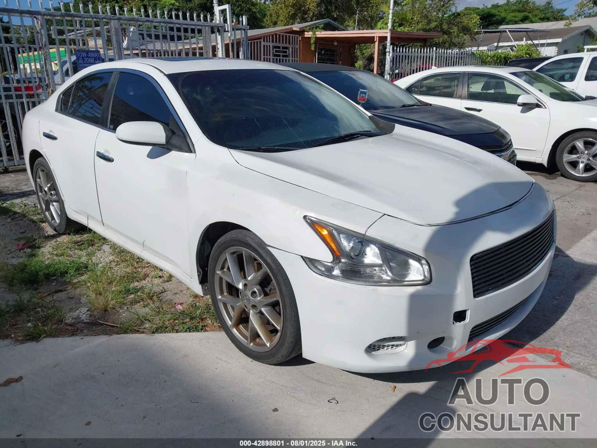 NISSAN MAXIMA 2011 - 1N4AA5AP8BC824720