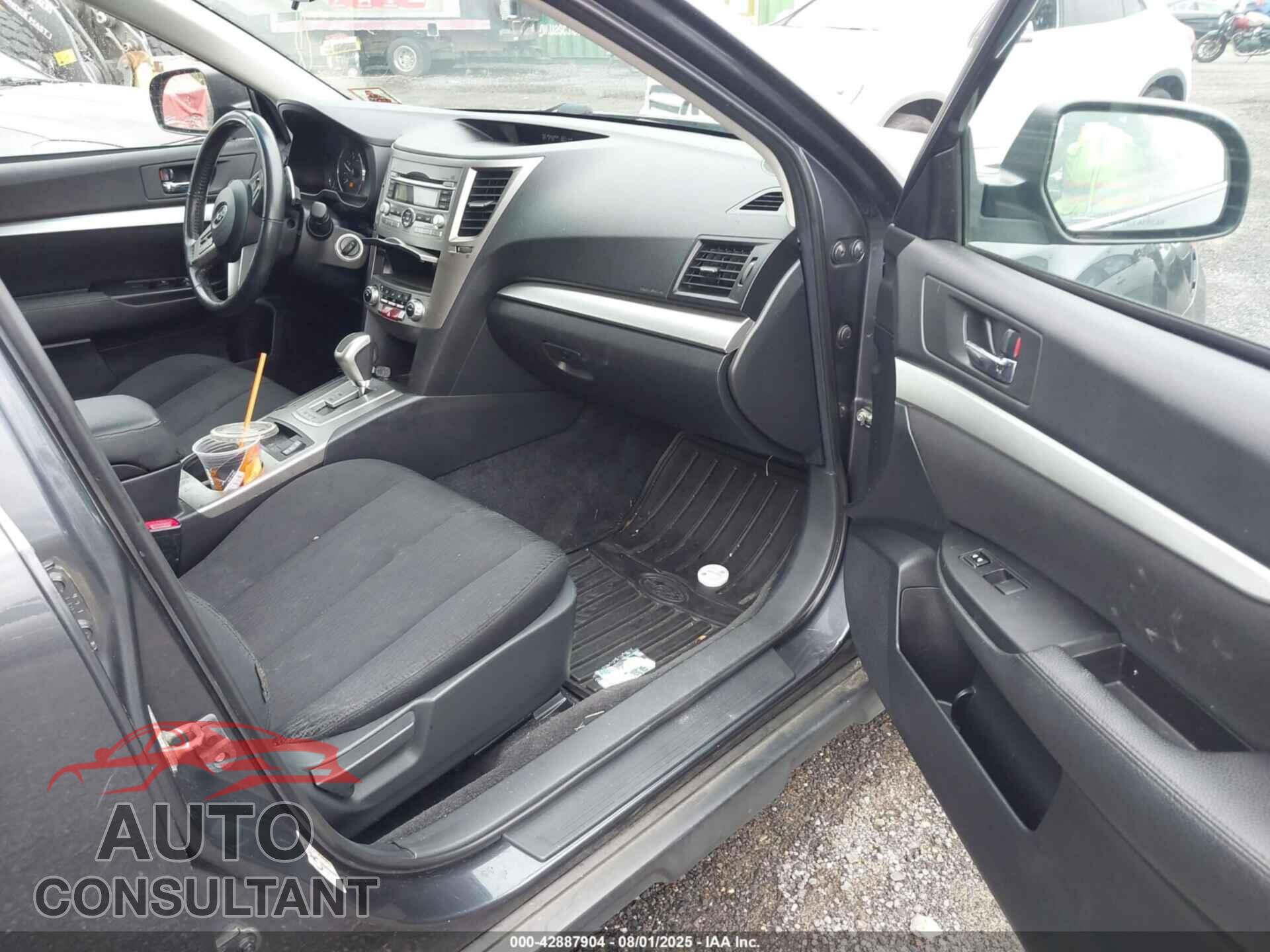 SUBARU OUTBACK 2011 - 4S4BRBCC1B3360889