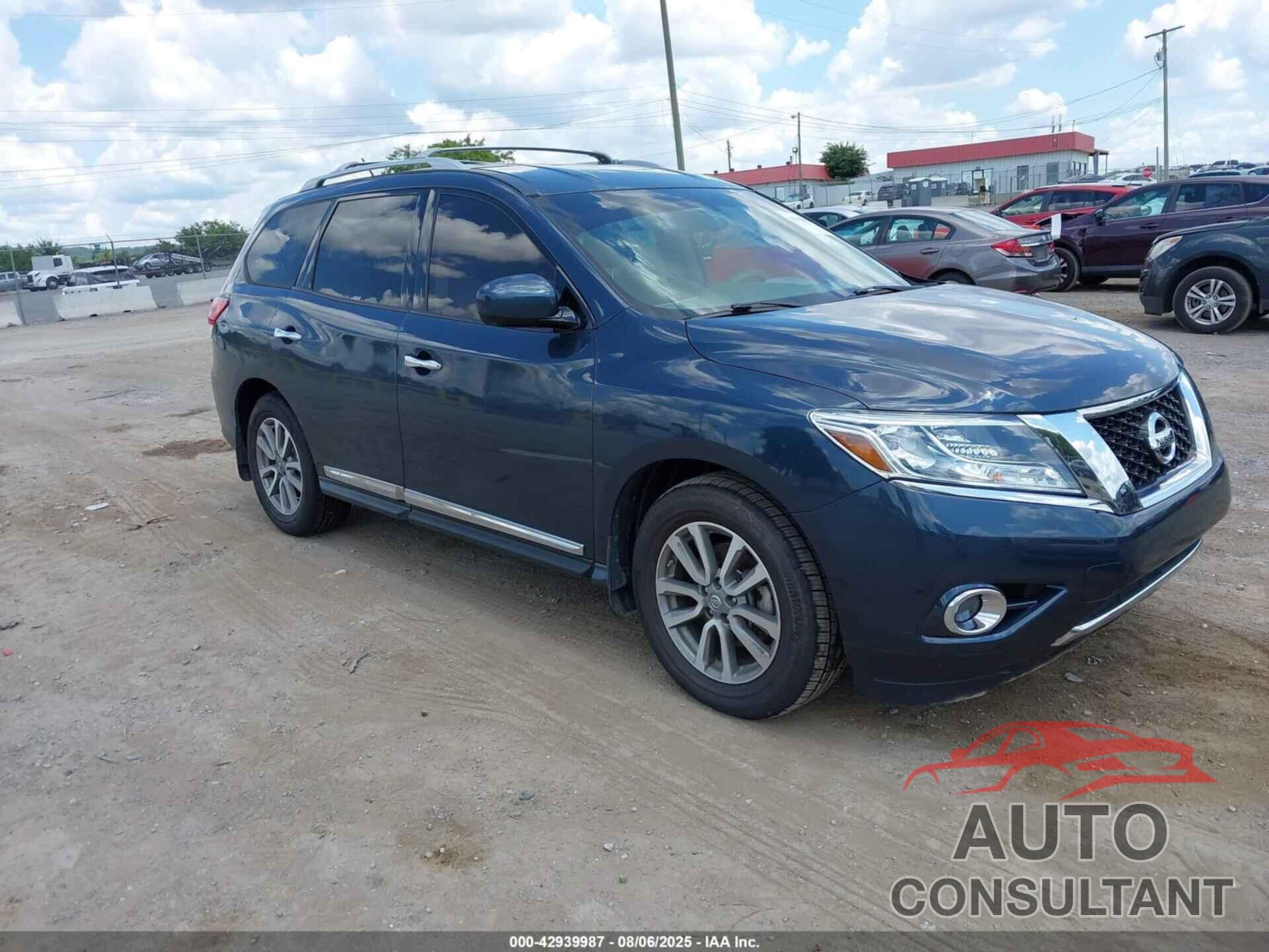NISSAN PATHFINDER 2015 - 5N1AR2MN9FC705118