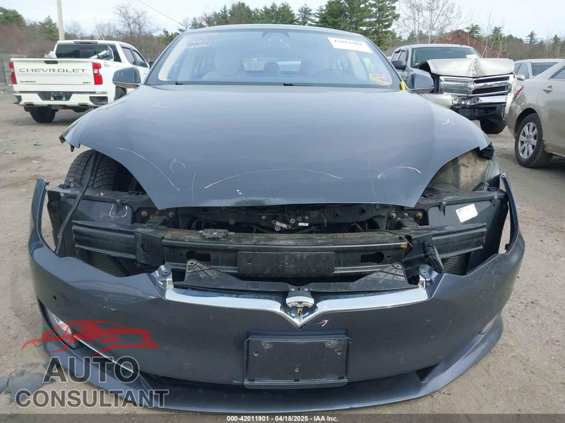 TESLA MODEL S 2017 - 5YJSA1E28HF229836