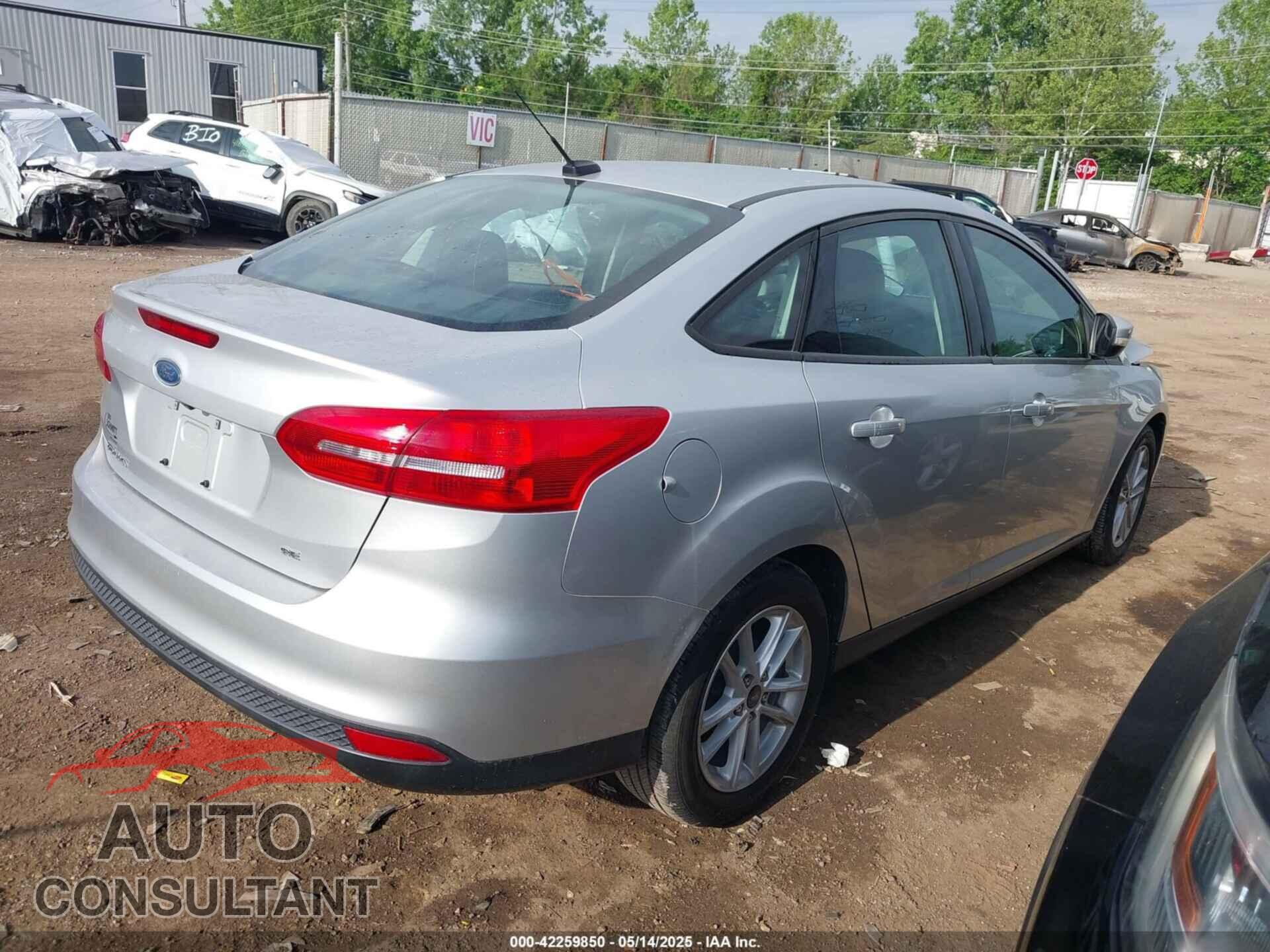 FORD FOCUS 2017 - 1FADP3F2XHL320241