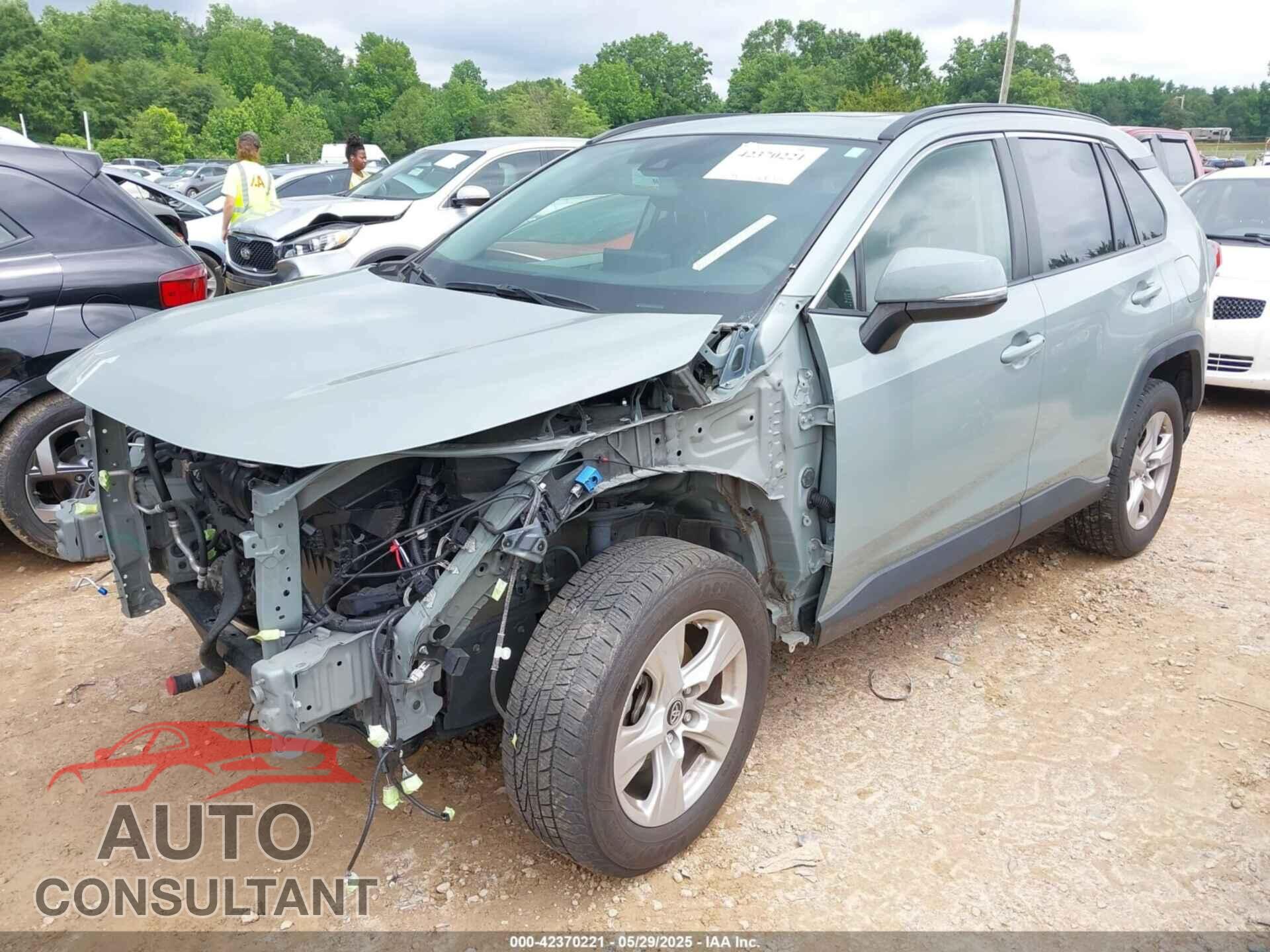 TOYOTA RAV4 2019 - JTMP1RFV3KJ015267