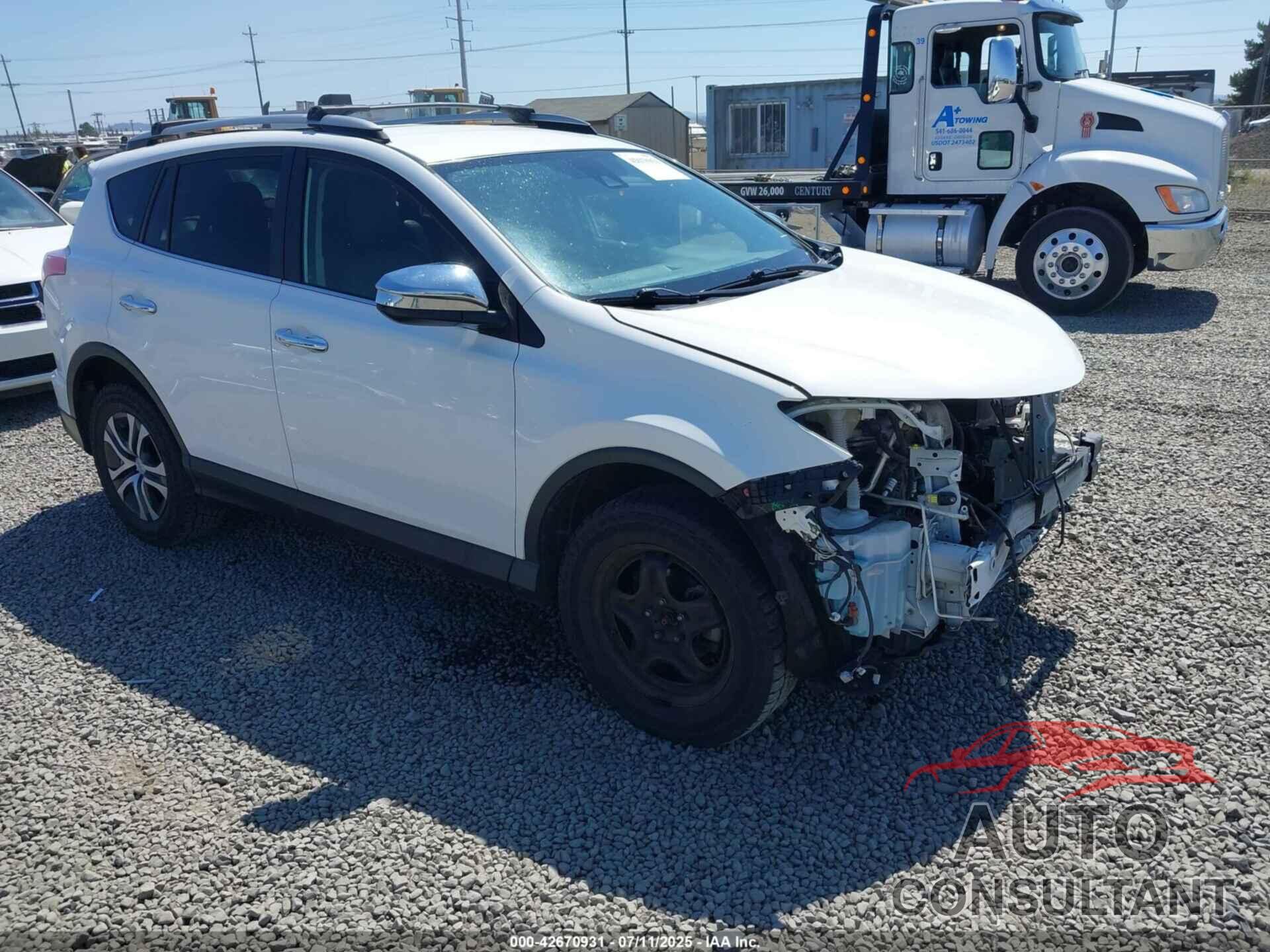 TOYOTA RAV4 2017 - JTMBFREV1HJ127037