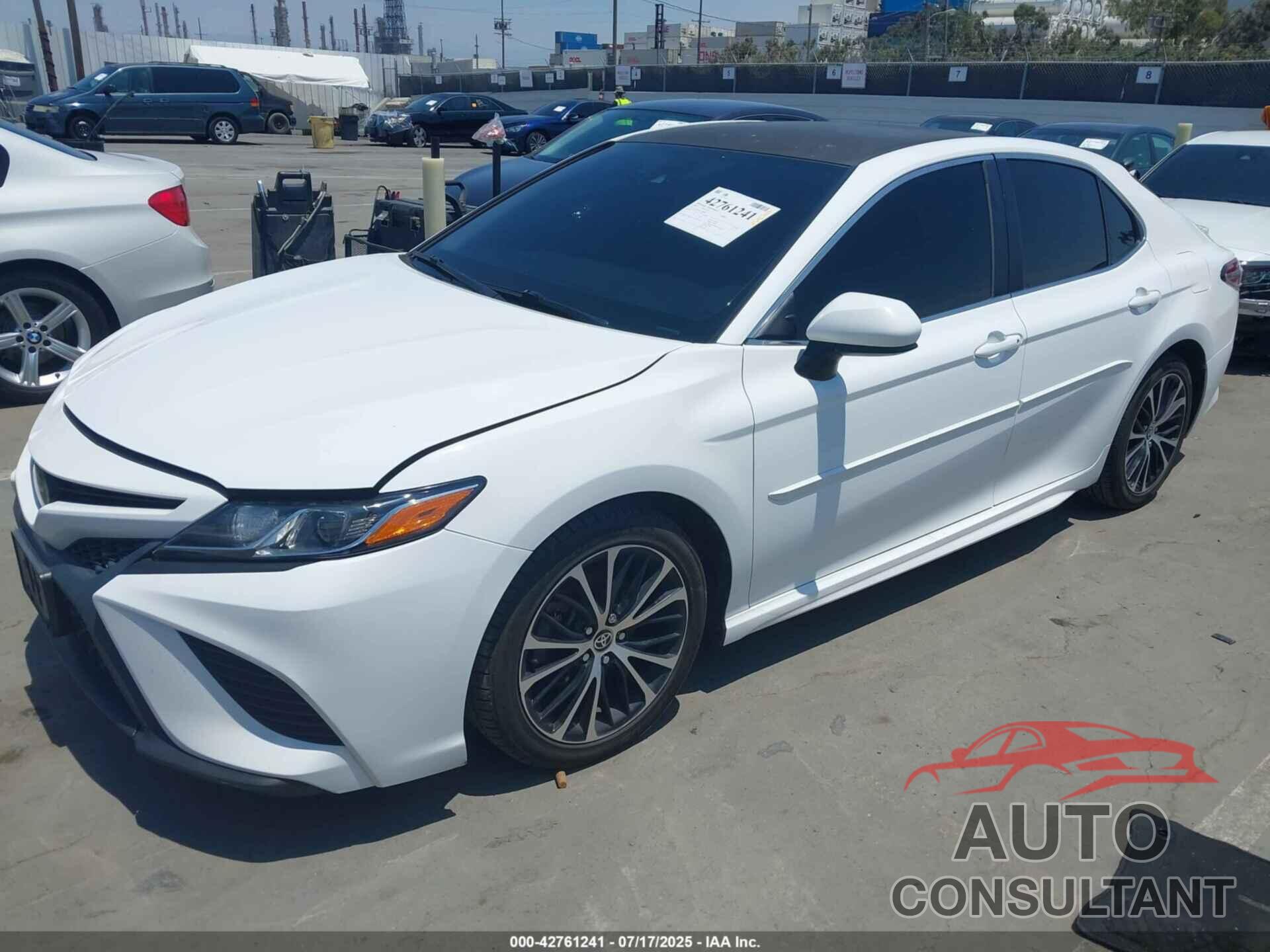 TOYOTA CAMRY 2020 - 4T1G11AK5LU506465