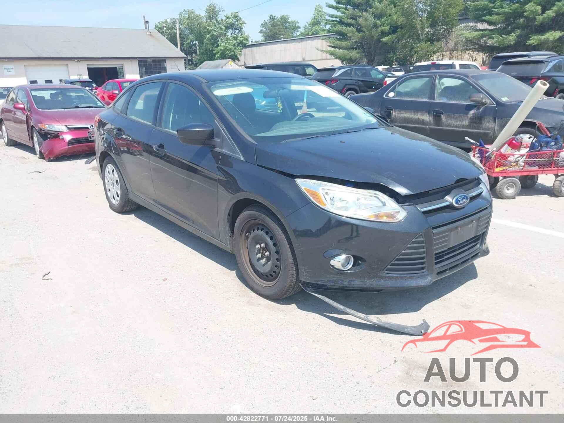 FORD FOCUS 2012 - 1FAHP3F24CL460151