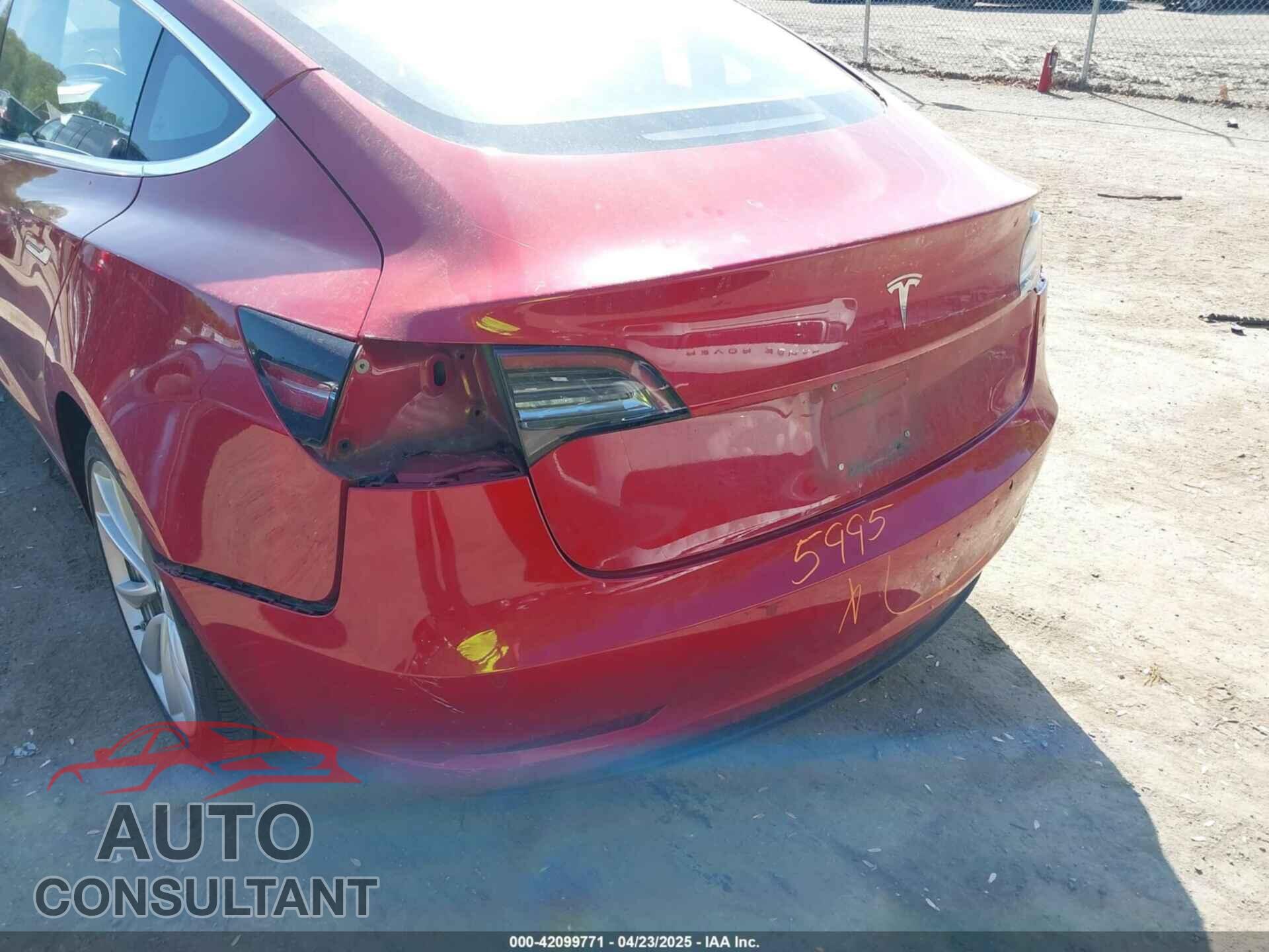 TESLA MODEL 3 2018 - 5YJ3E1EA3JF047287