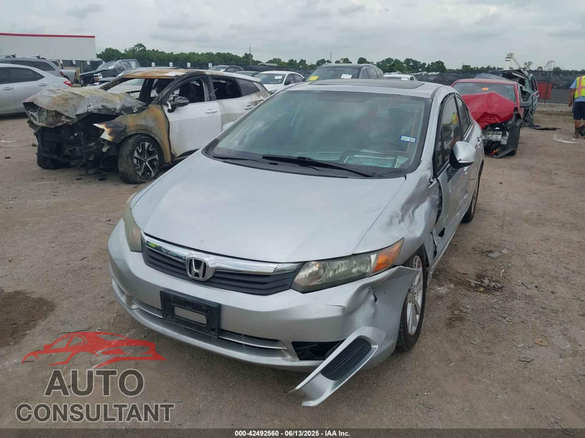 HONDA CIVIC 2012 - 19XFB2F85CE065824