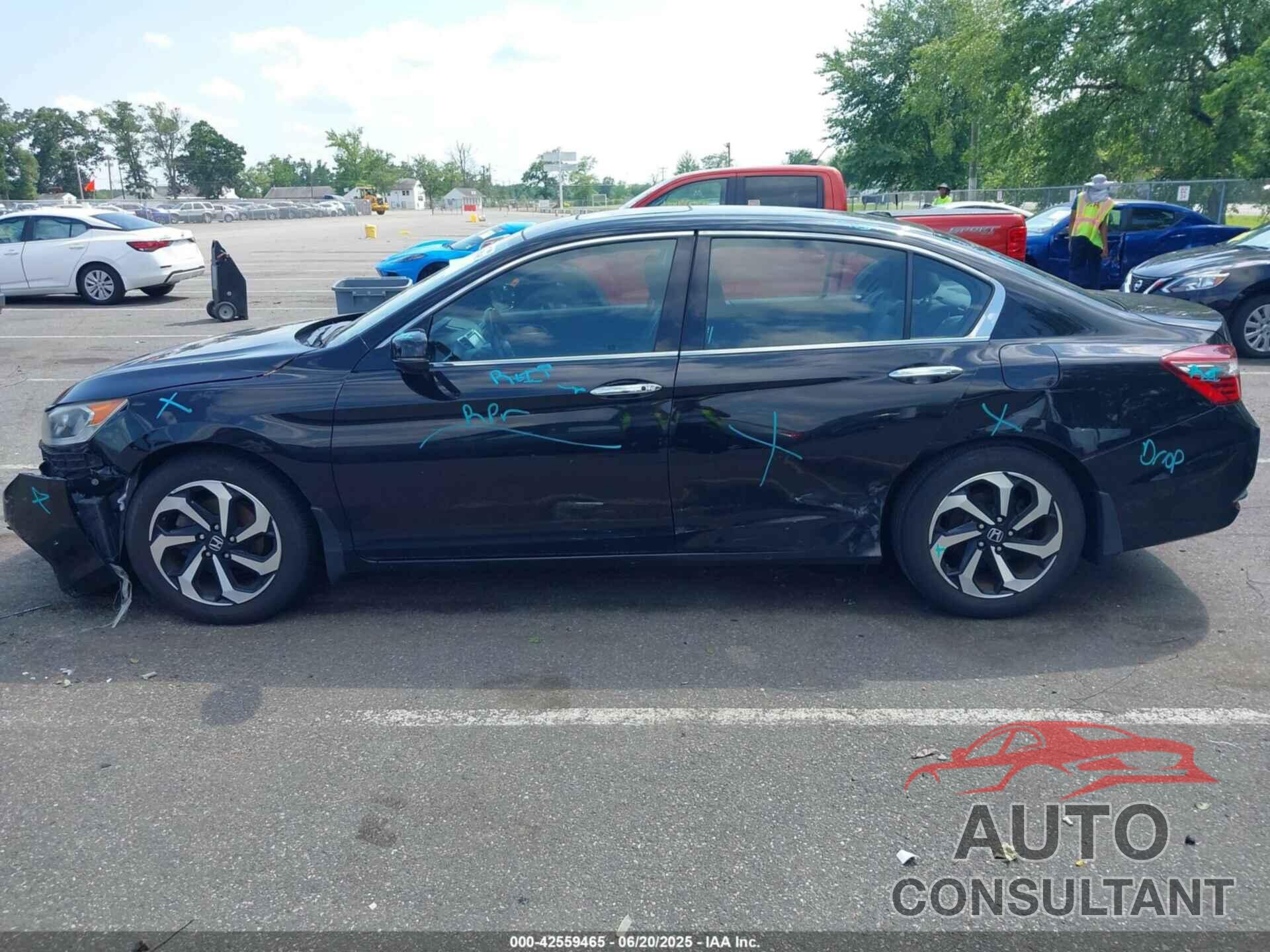 HONDA ACCORD 2017 - 1HGCR3F8XHA037758