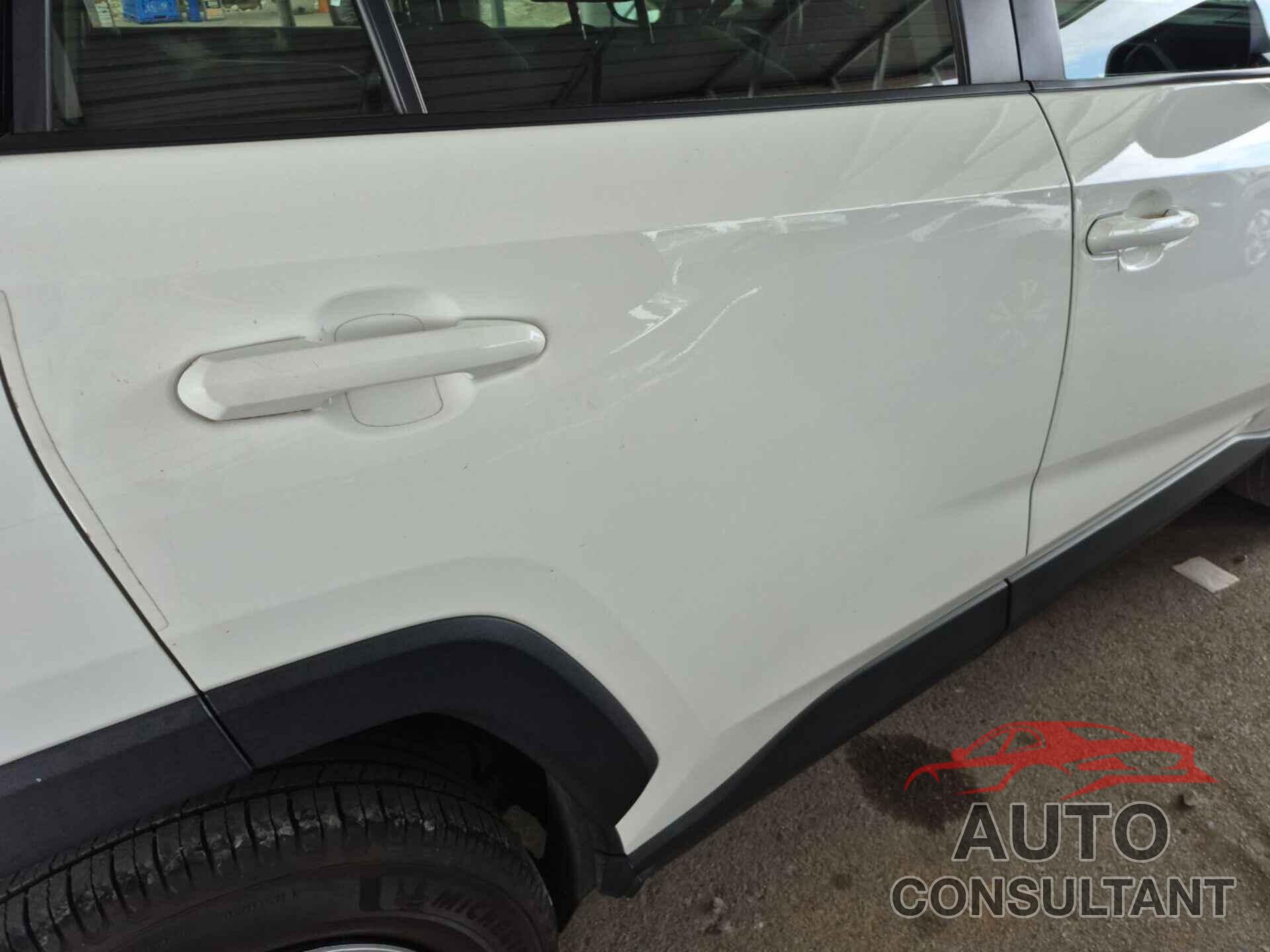 TOYOTA RAV4 2022 - 2T3K1RFV7NC177615