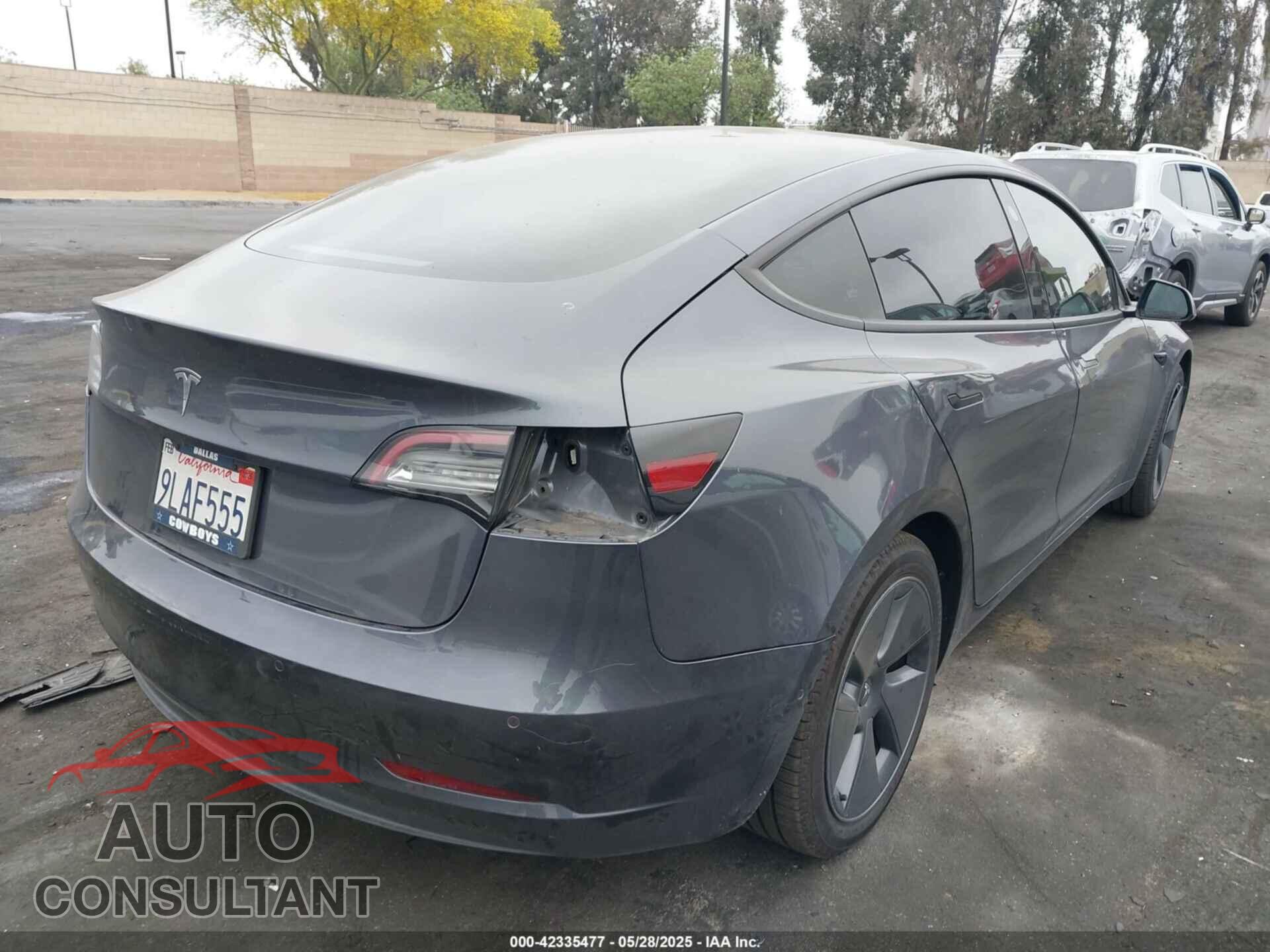 TESLA MODEL 3 2021 - 5YJ3E1EA9MF100420