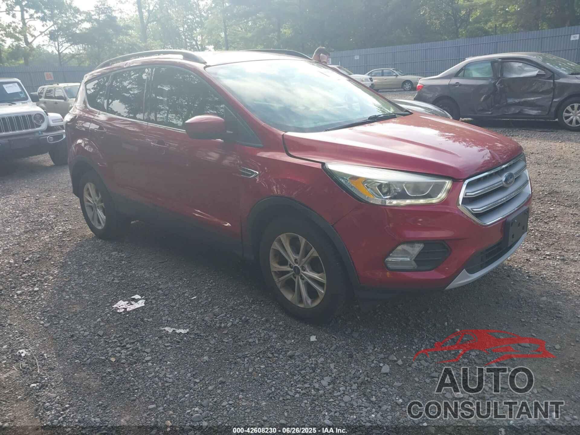 FORD ESCAPE 2017 - 1FMCU9GD2HUD15235