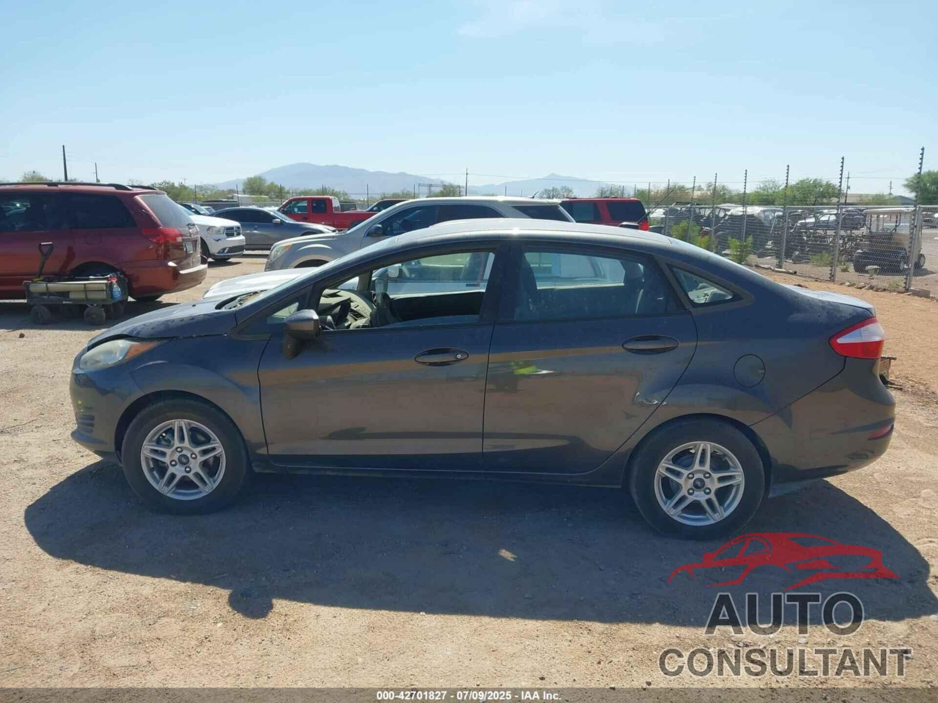 FORD FIESTA 2019 - 3FADP4BJ4KM112784