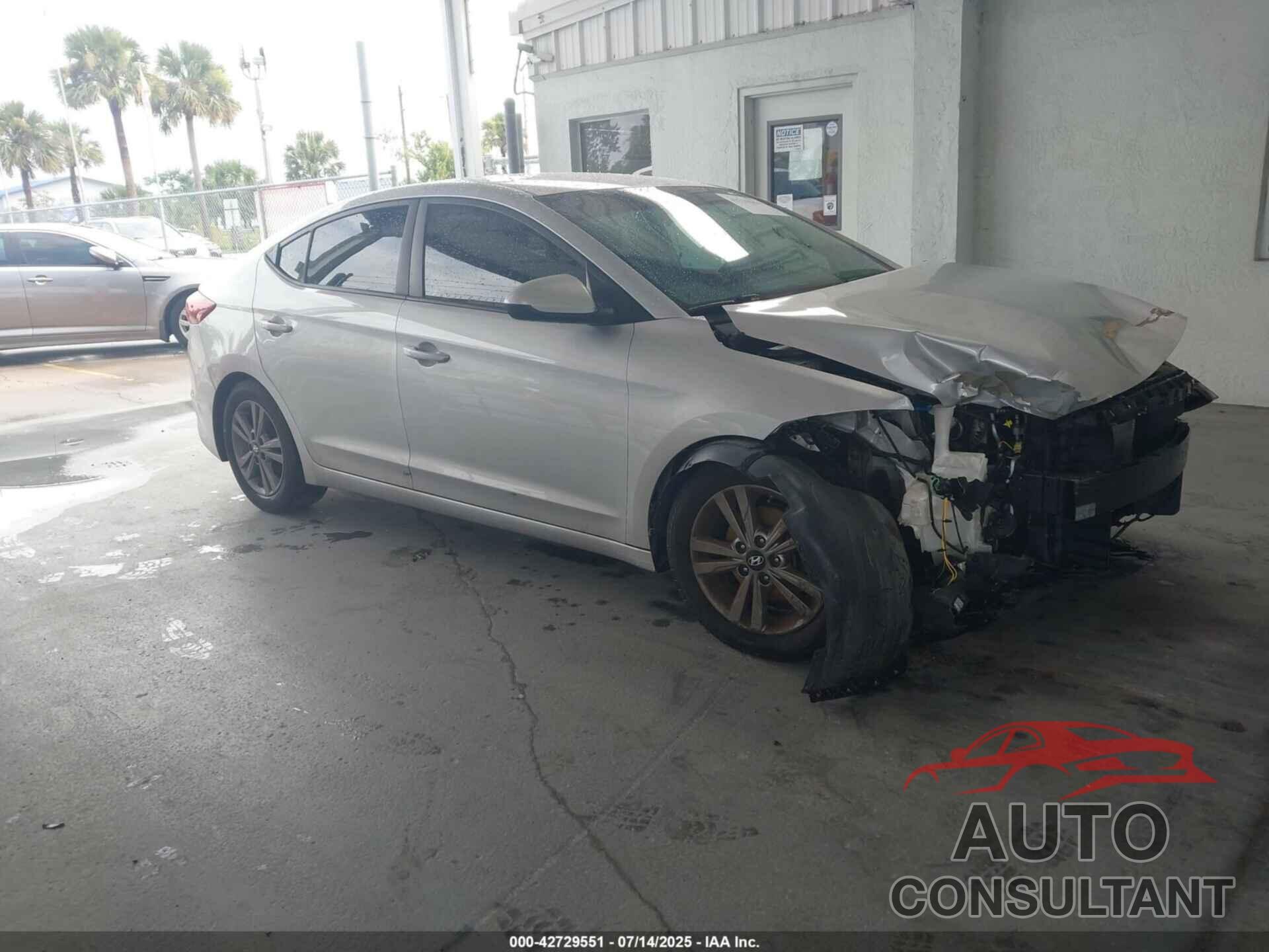 HYUNDAI ELANTRA 2017 - 5NPD84LF2HH106014