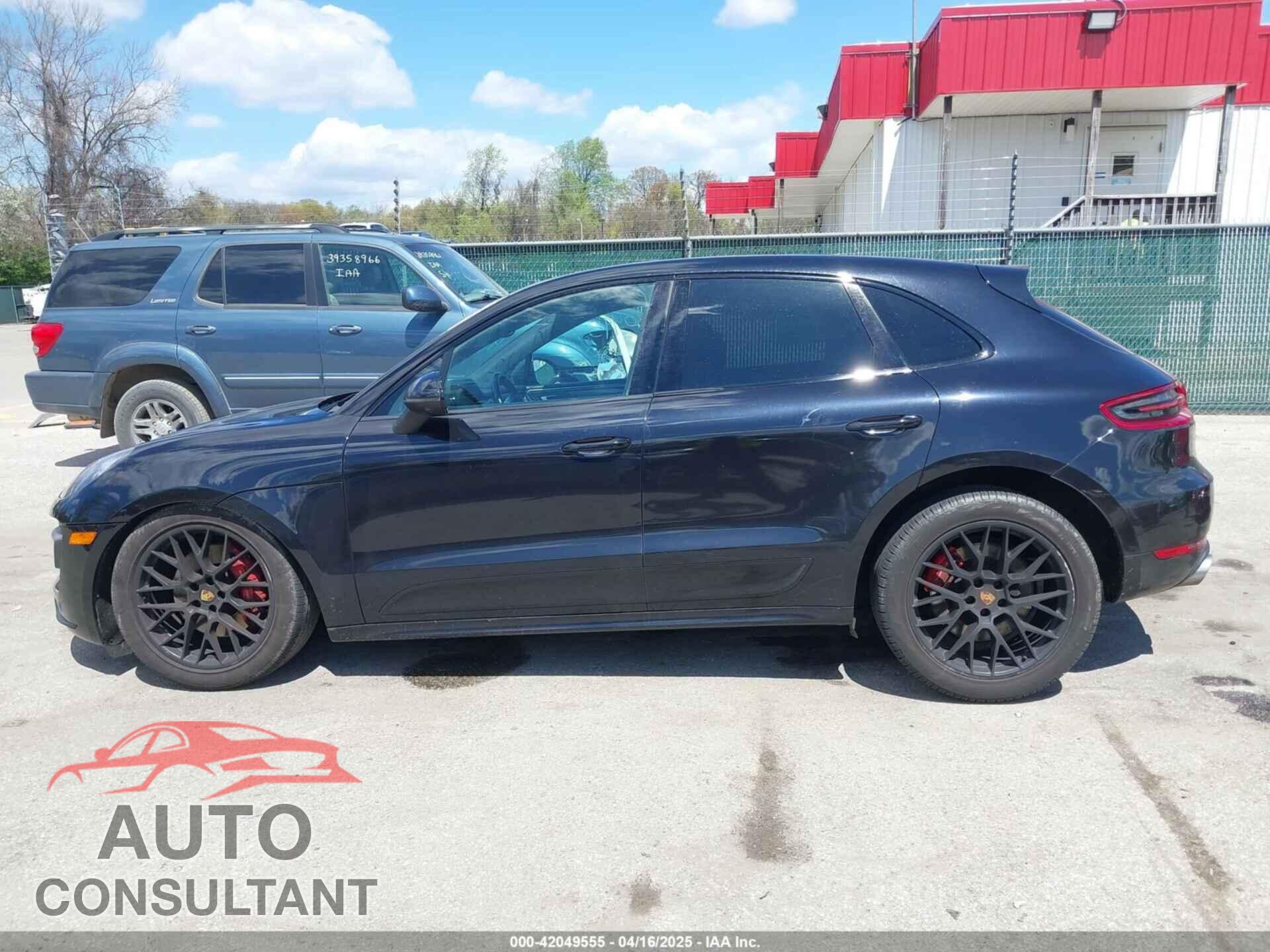 PORSCHE MACAN 2017 - WP1AF2A57HLB61530
