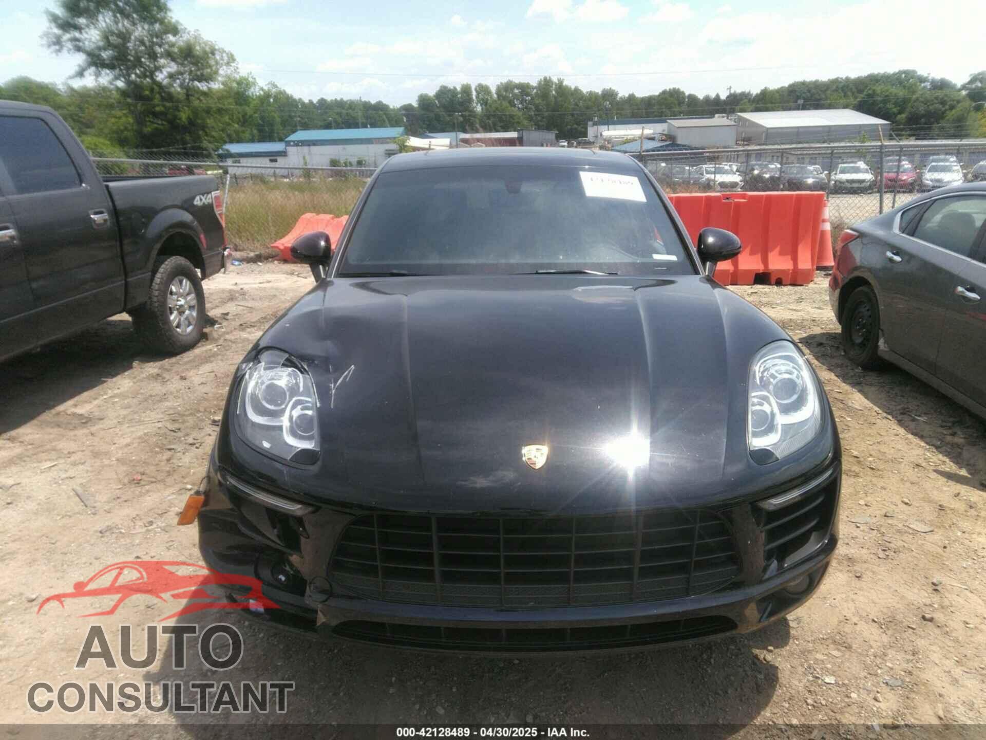 PORSCHE MACAN 2016 - WP1AB2A56GLB40663