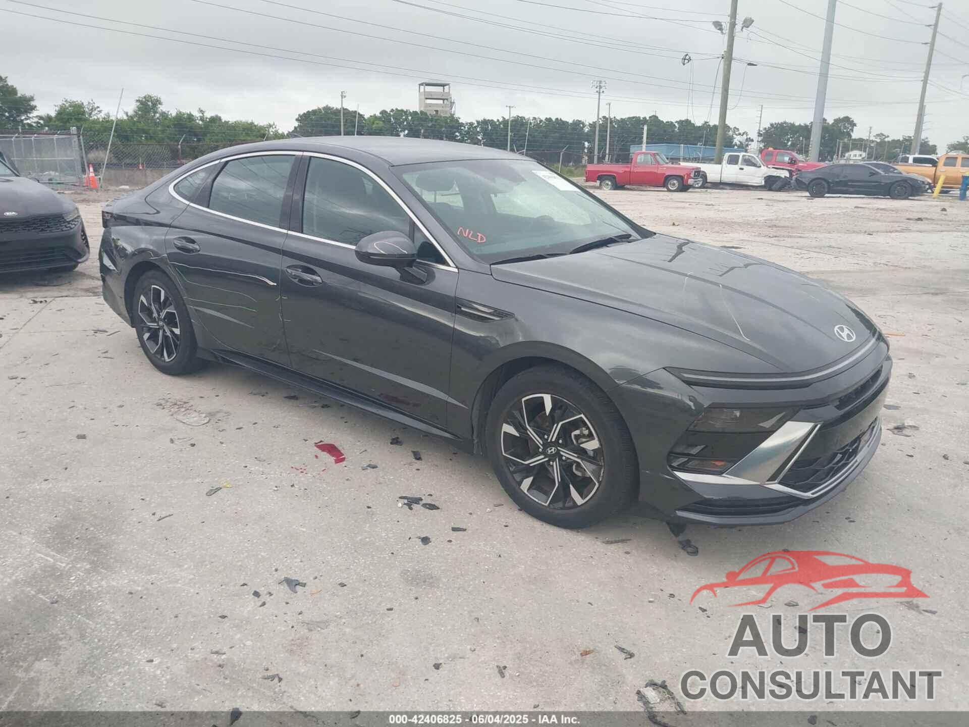 HYUNDAI SONATA 2024 - KMHL64JA2RA371884