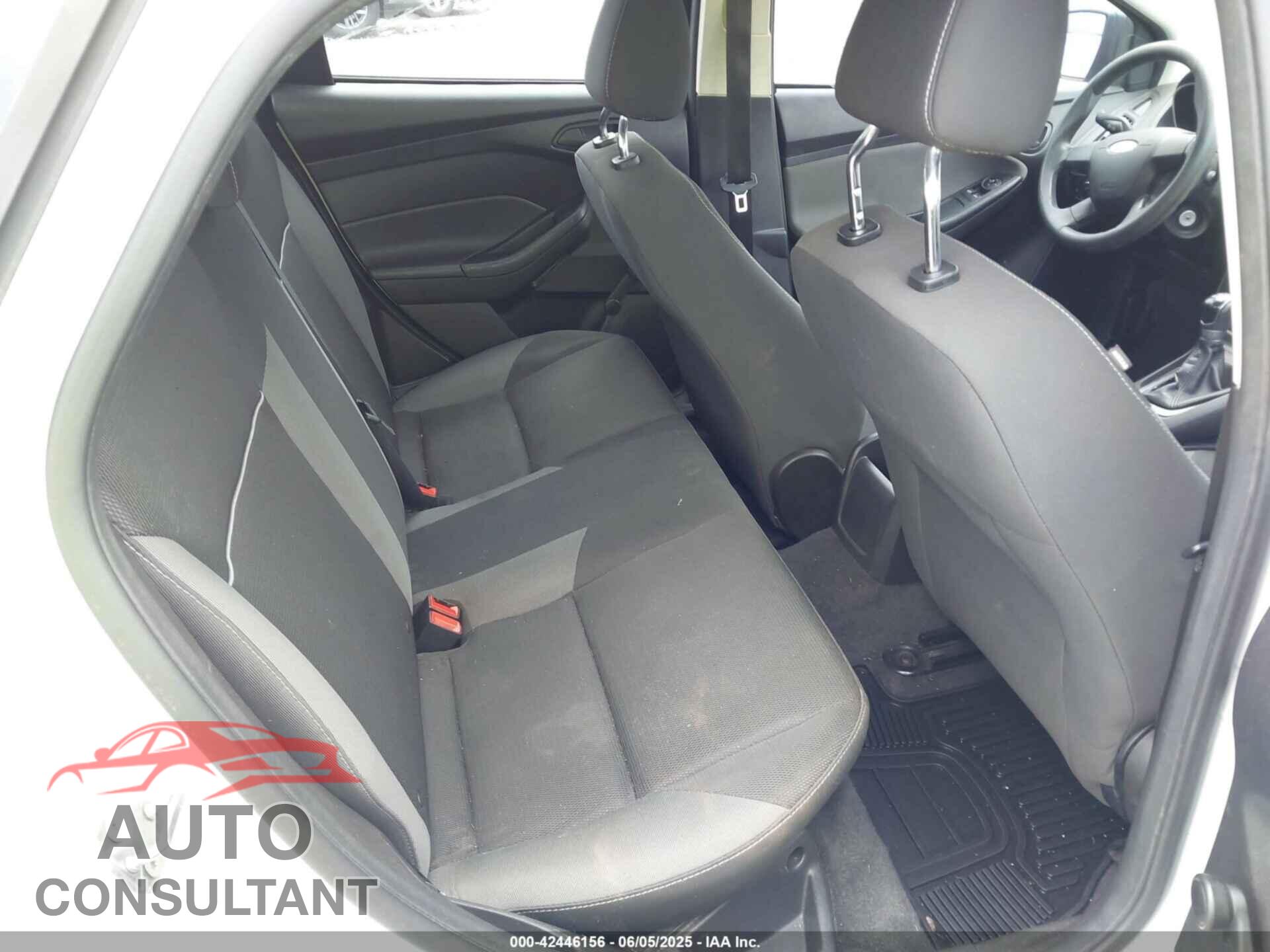 FORD FOCUS 2012 - 1FAHP3E21CL287433