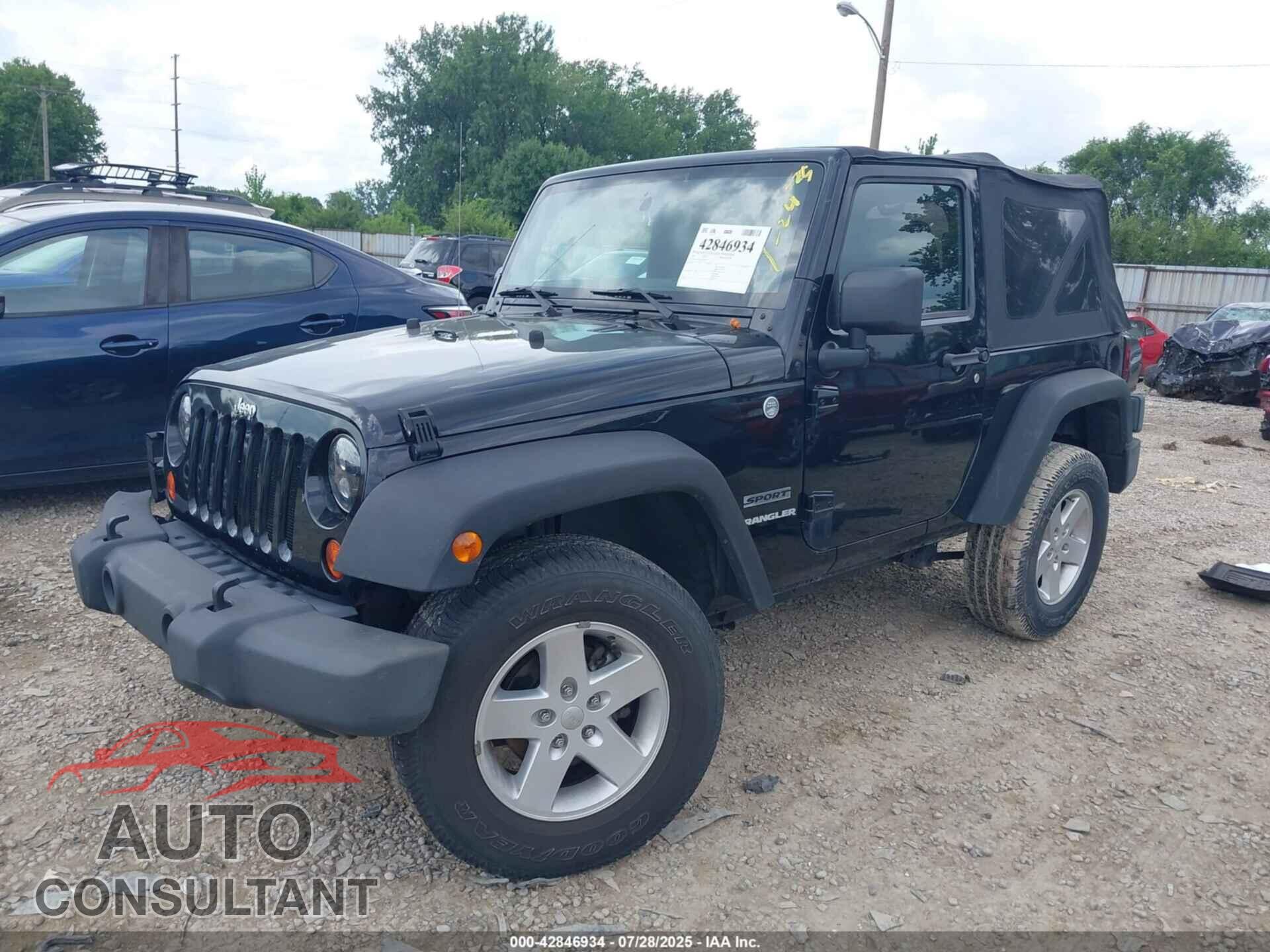 JEEP WRANGLER 2011 - 1J4AA2D10BL544512