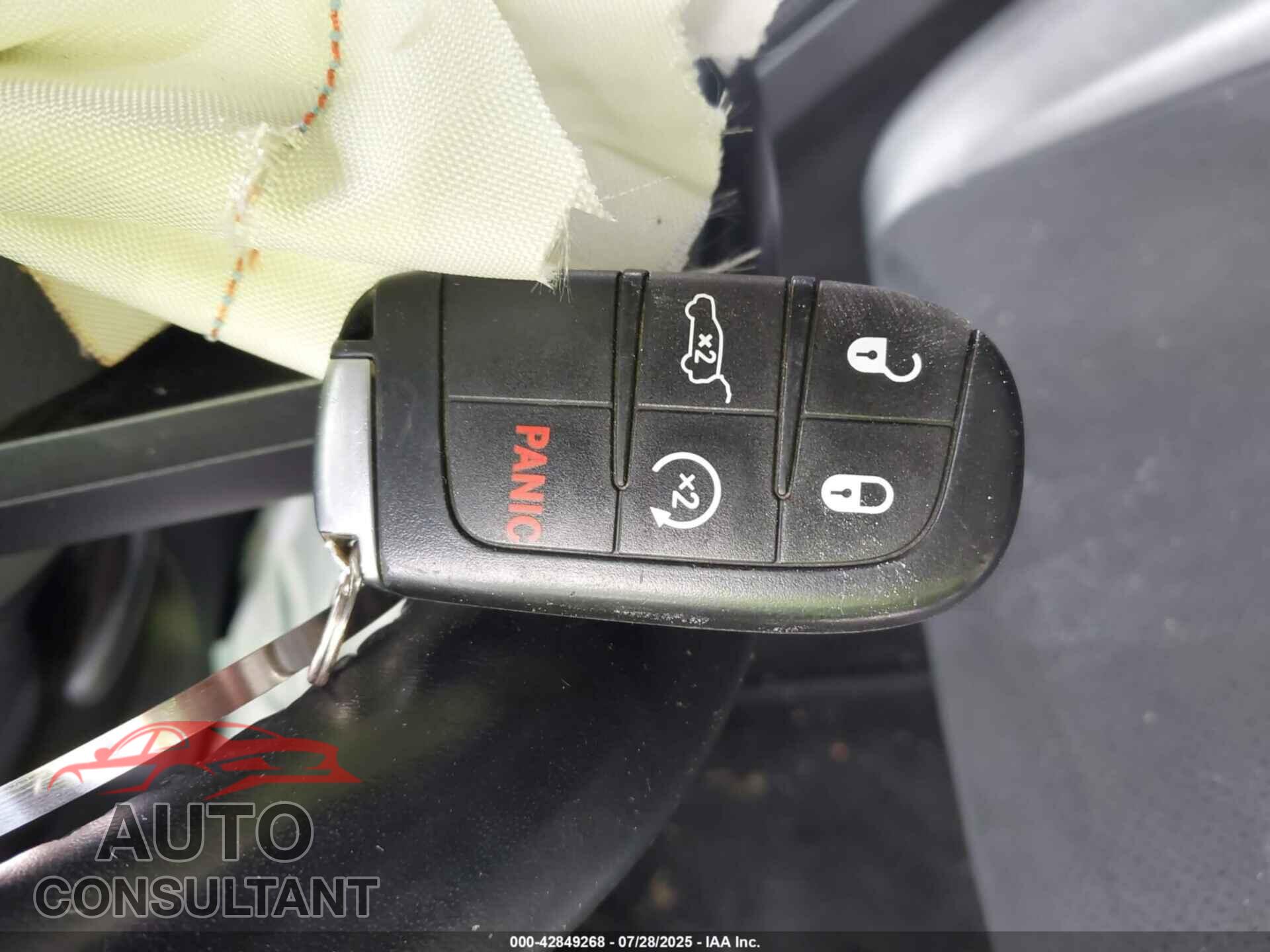 DODGE DURANGO 2021 - 1C4RDJDG8MC886081