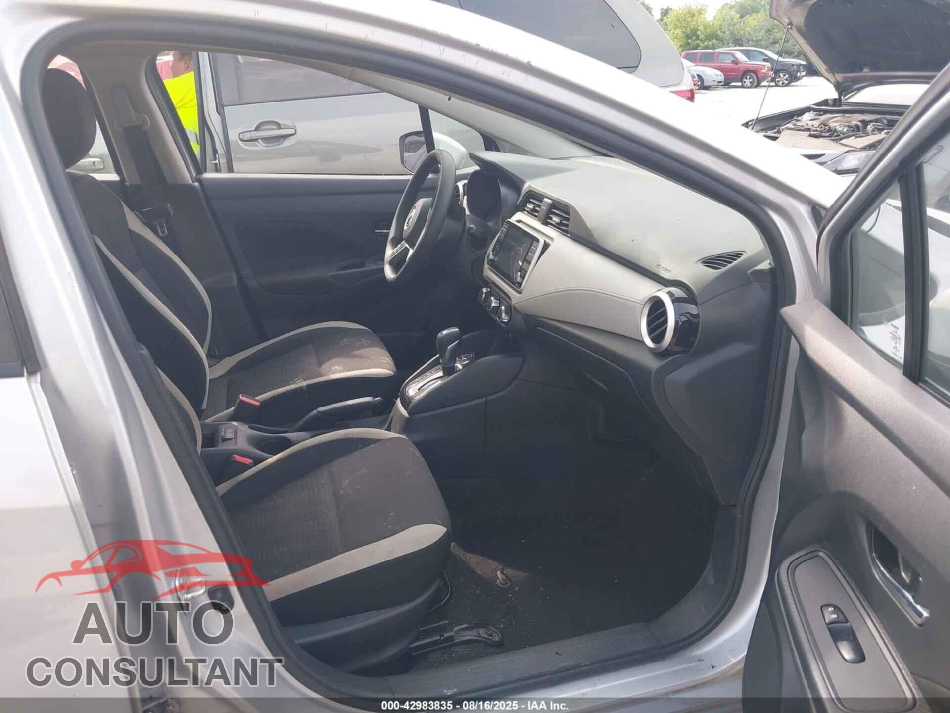 NISSAN VERSA 2021 - 3N1CN8EV7ML828589