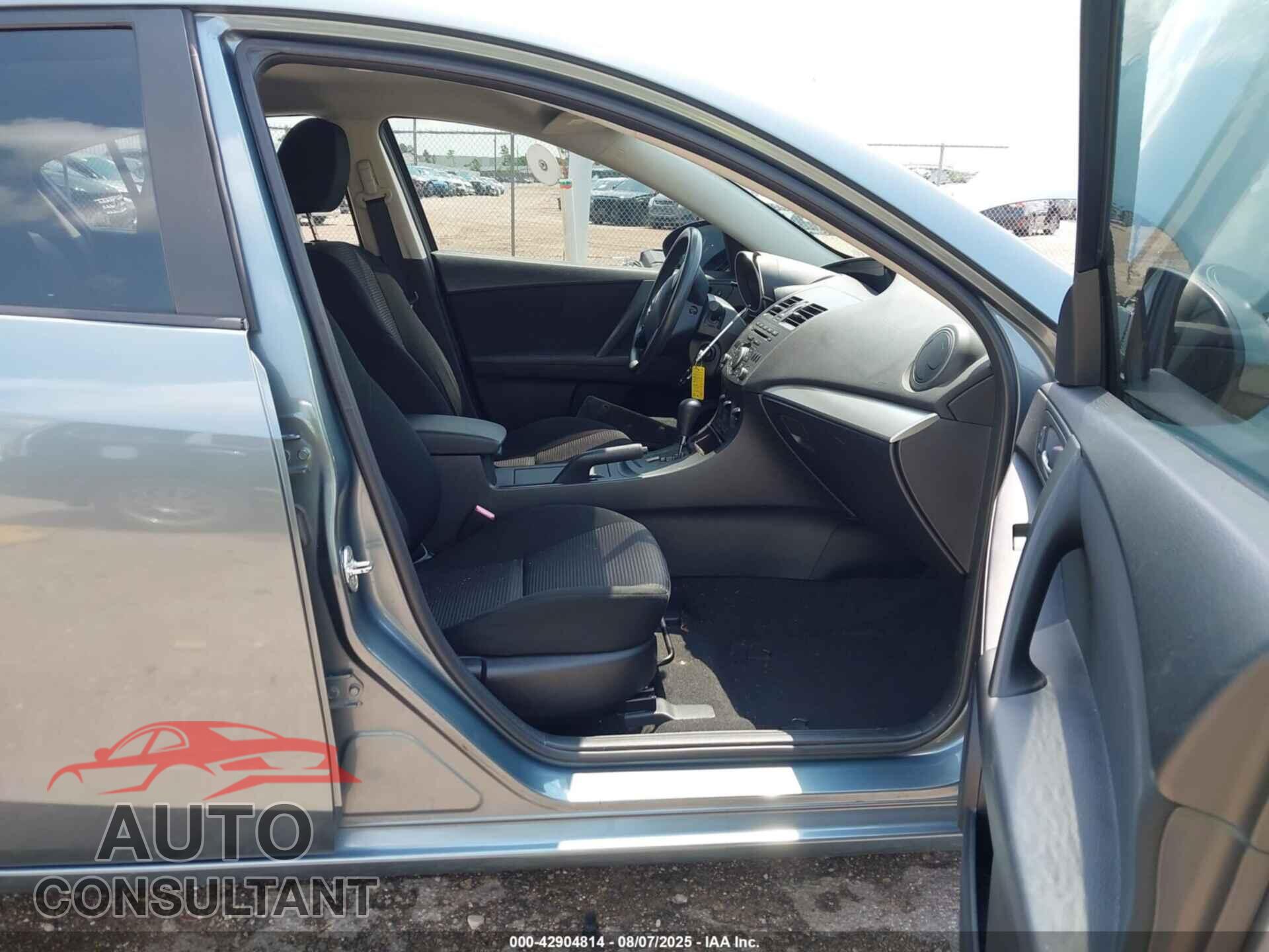 MAZDA MAZDA3 2013 - JM1BL1TF3D1791632