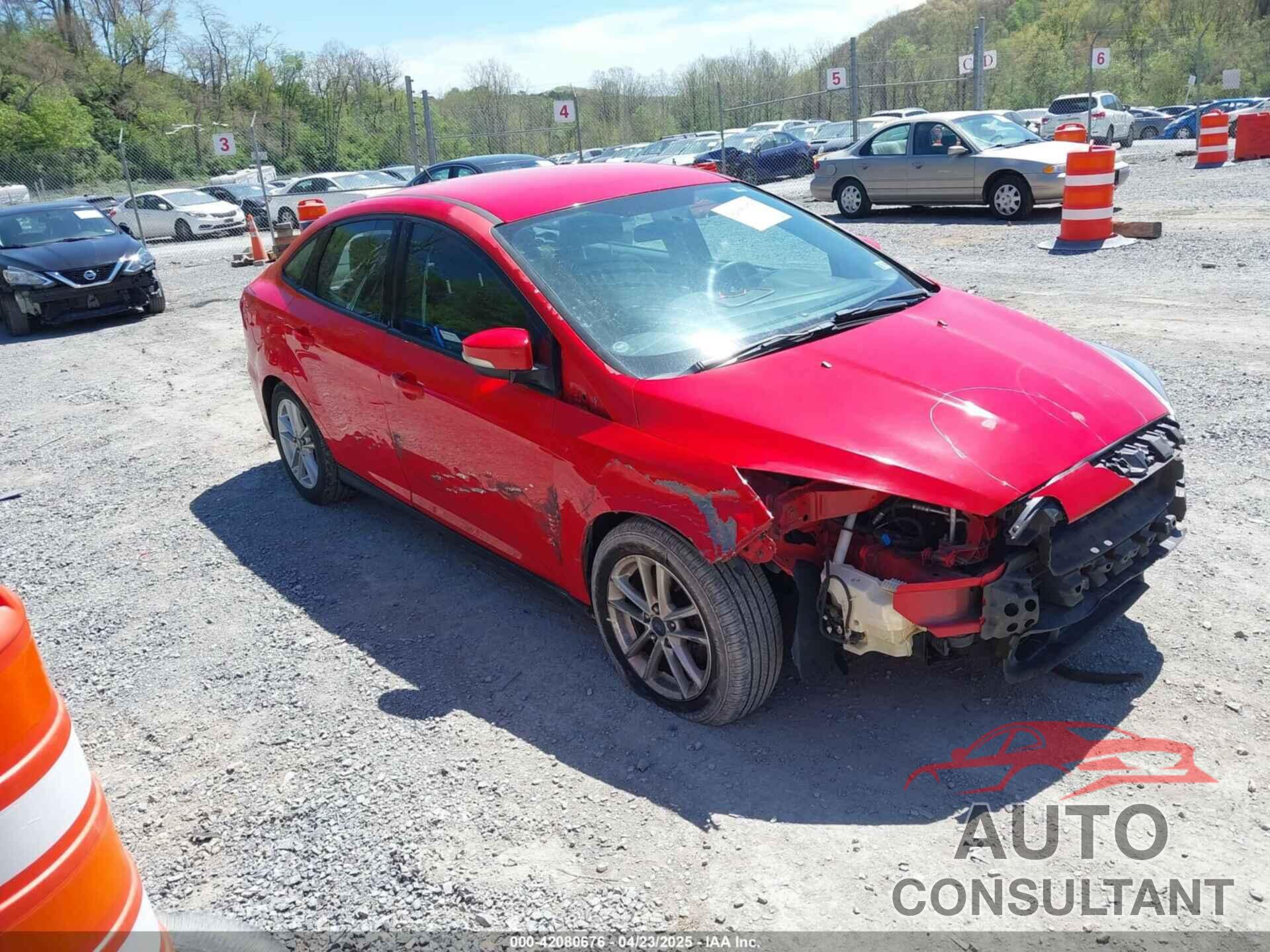 FORD FOCUS 2015 - 1FADP3F25FL207438