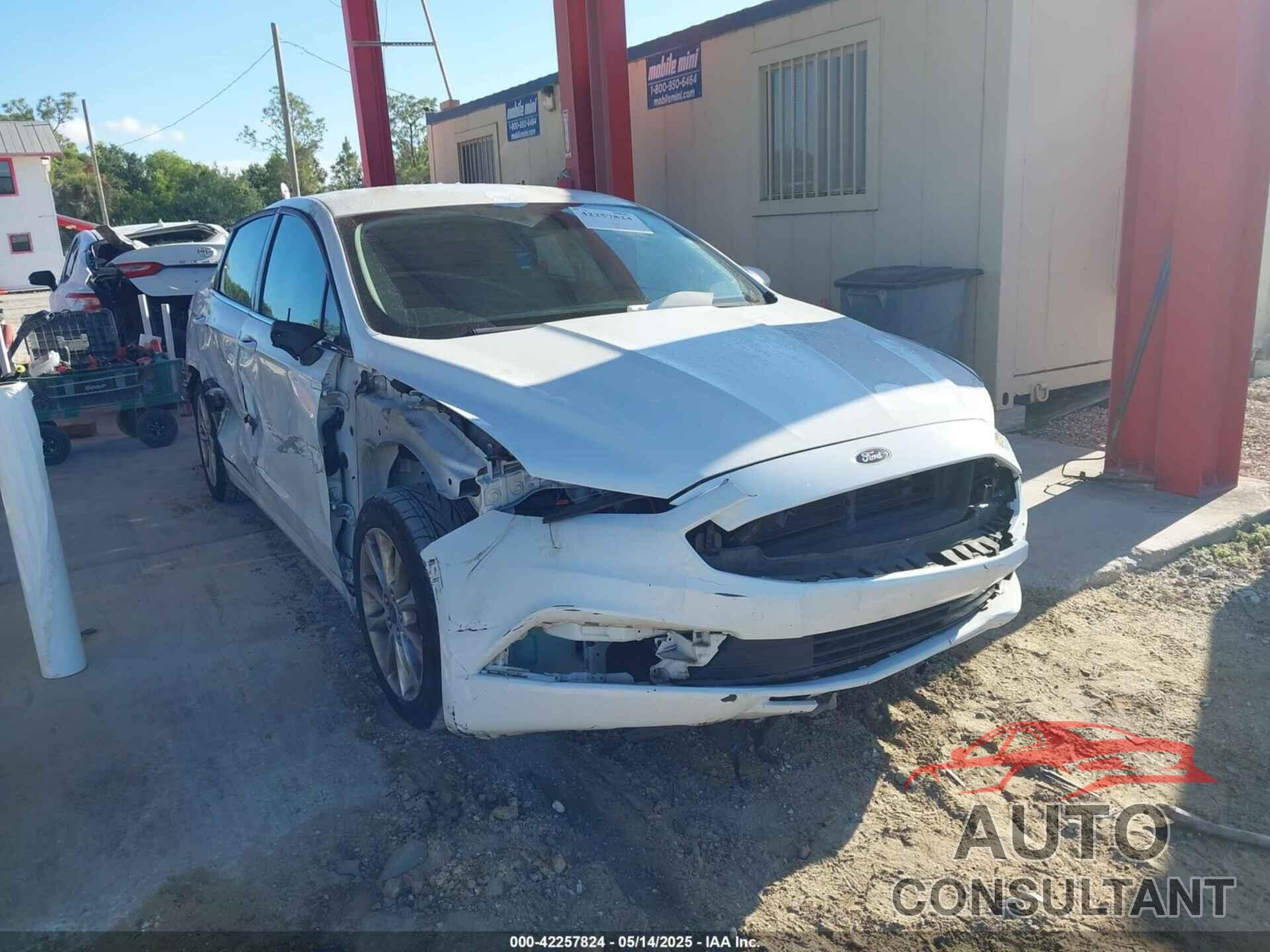 FORD FUSION 2017 - 3FA6P0H78HR144856