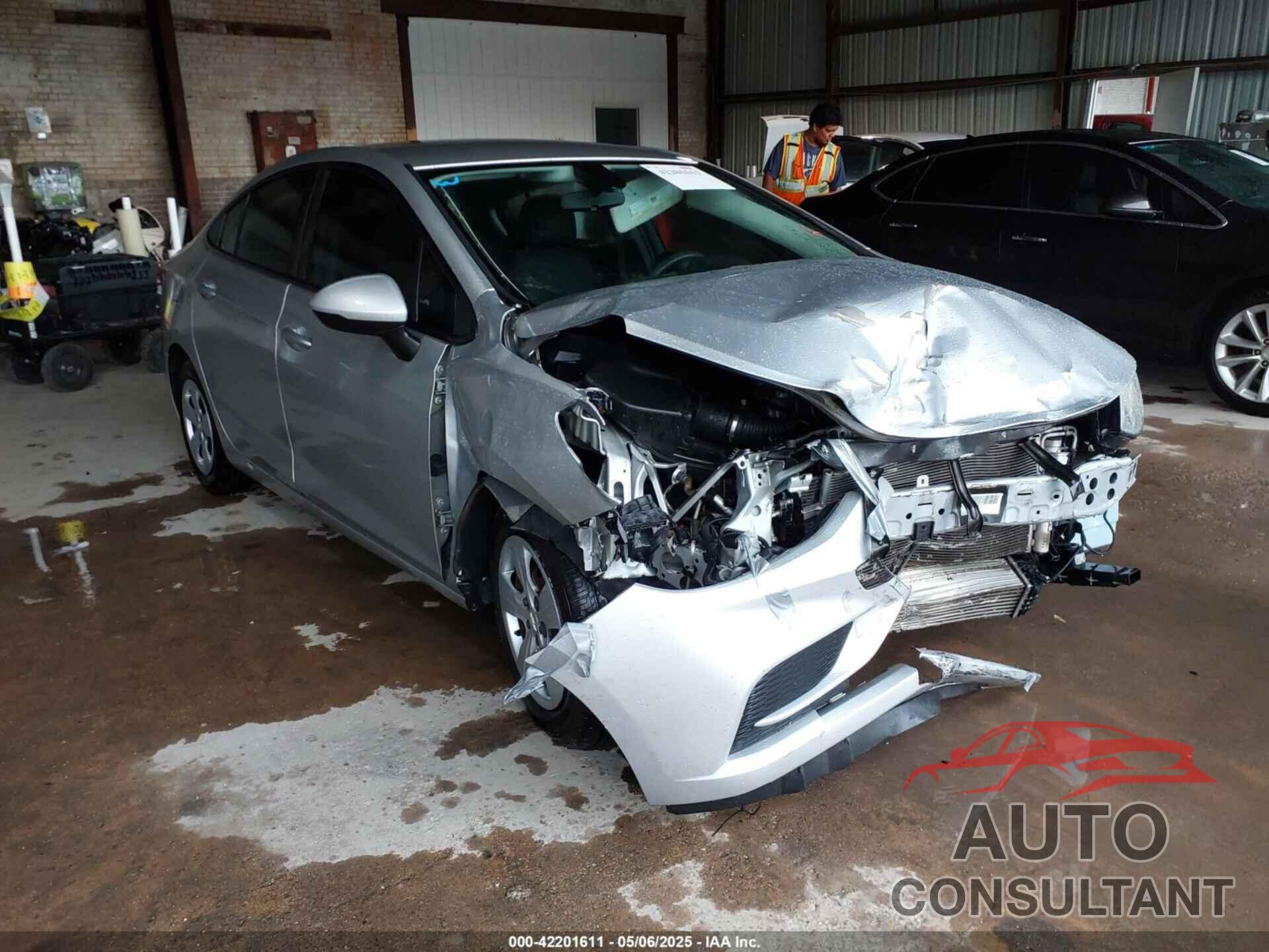 CHEVROLET CRUZE 2017 - 1G1BC5SMXH7230153