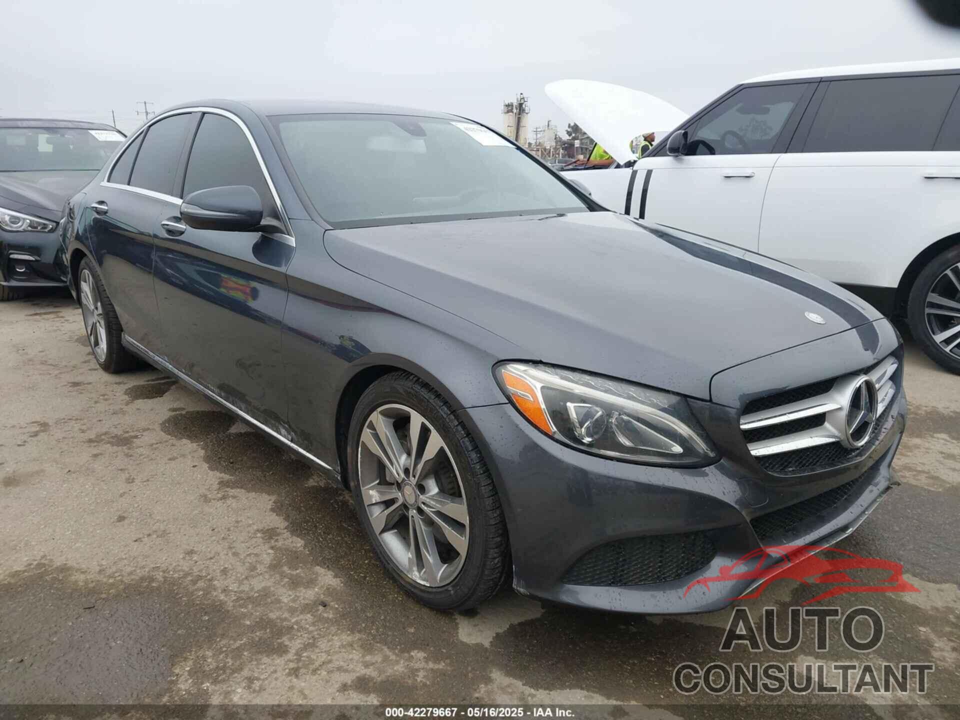 MERCEDES-BENZ C 300 2016 - 55SWF4JB1GU163119