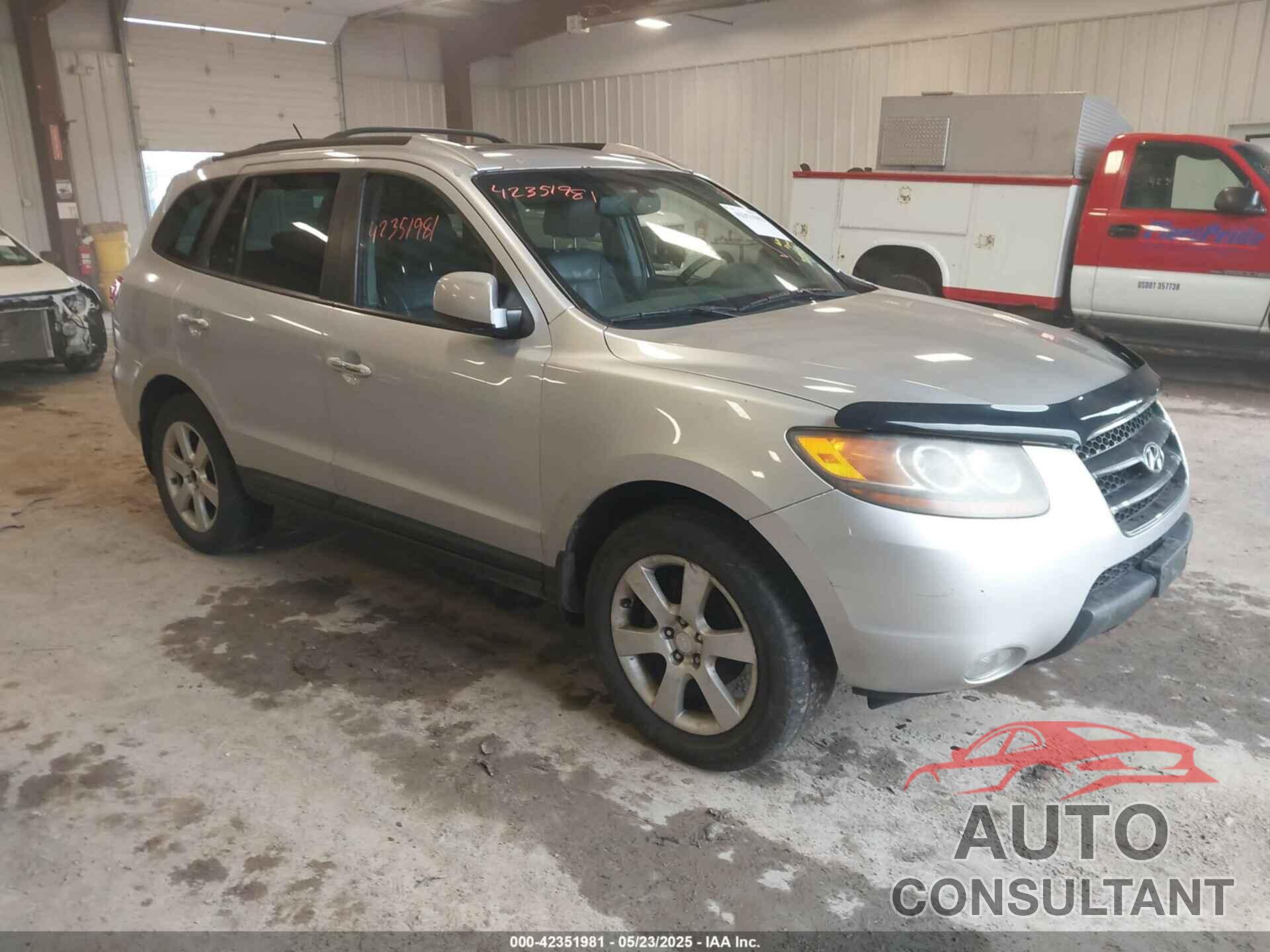HYUNDAI SANTA FE 2009 - 5NMSH73E498282271