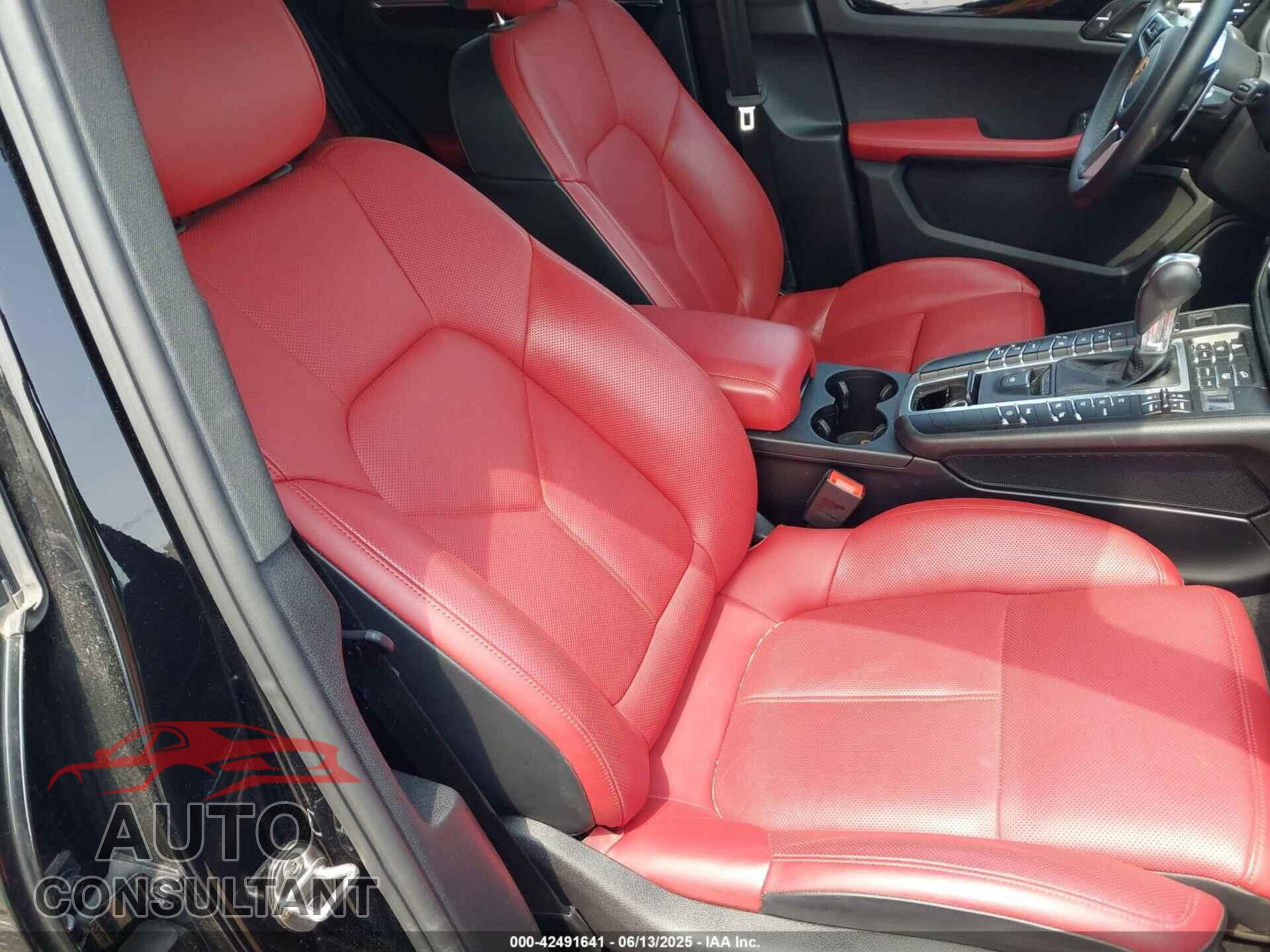 PORSCHE MACAN 2020 - WP1AA2A51LLB10709