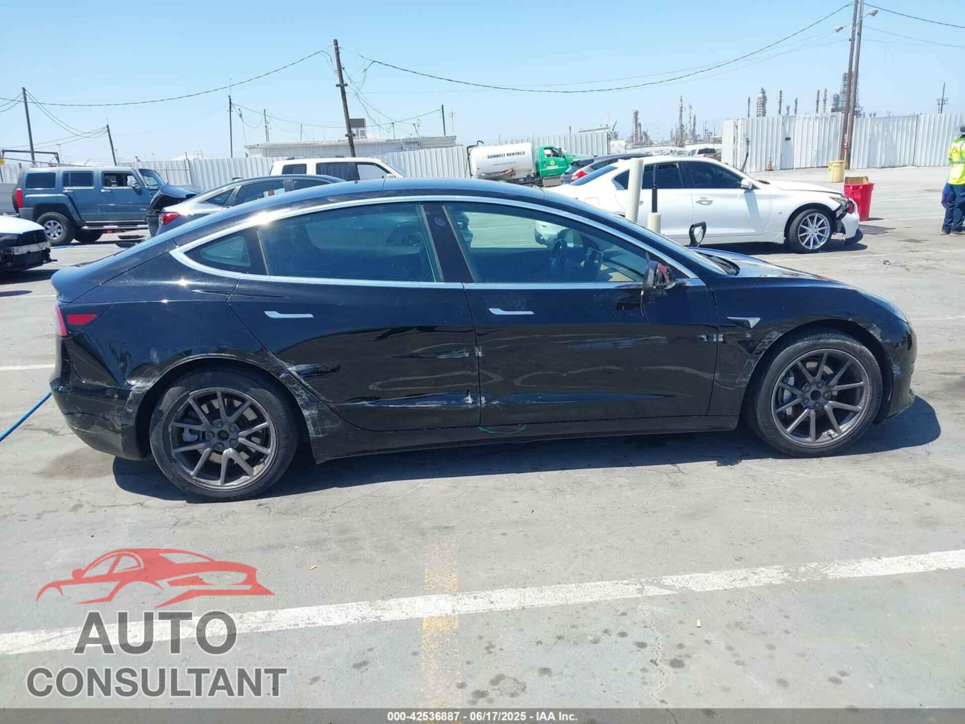 TESLA MODEL 3 2019 - 5YJ3E1EA7KF306638