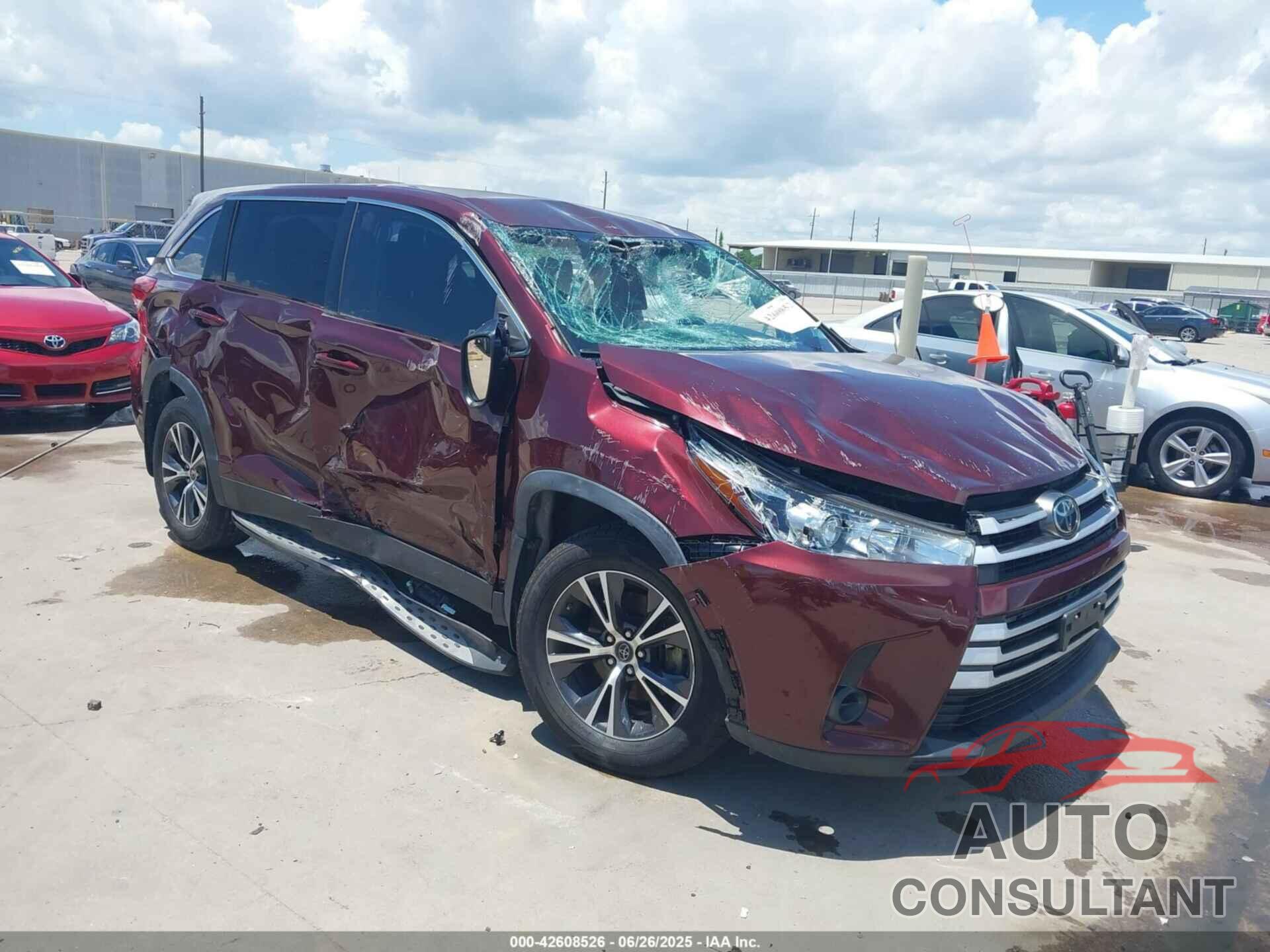 TOYOTA HIGHLANDER 2019 - 5TDZARFH8KS050988