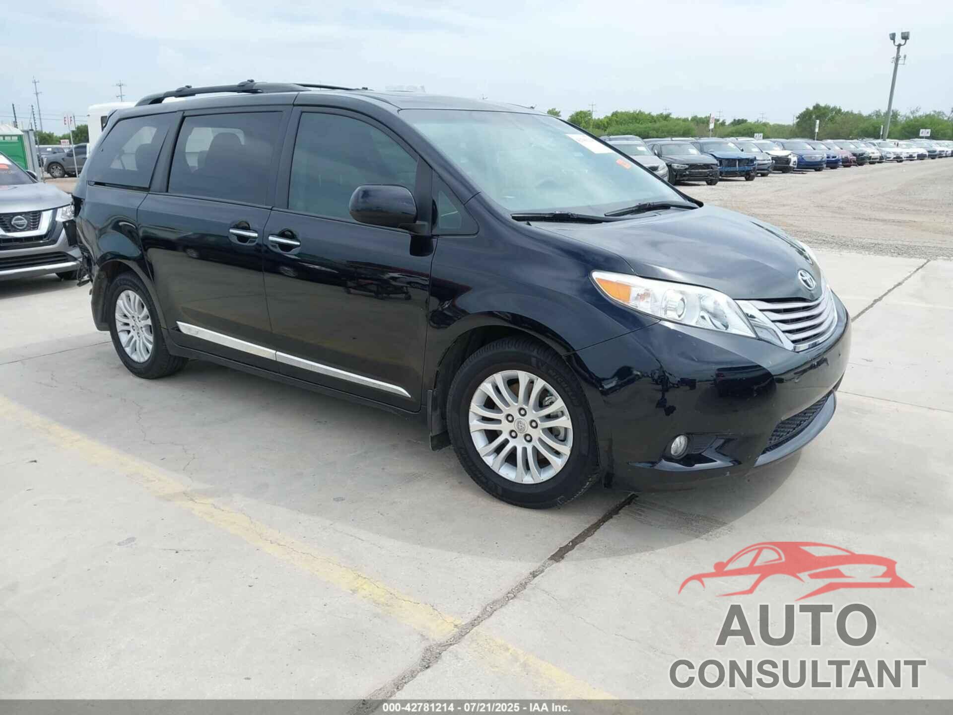TOYOTA SIENNA 2017 - 5TDYZ3DC4HS826468