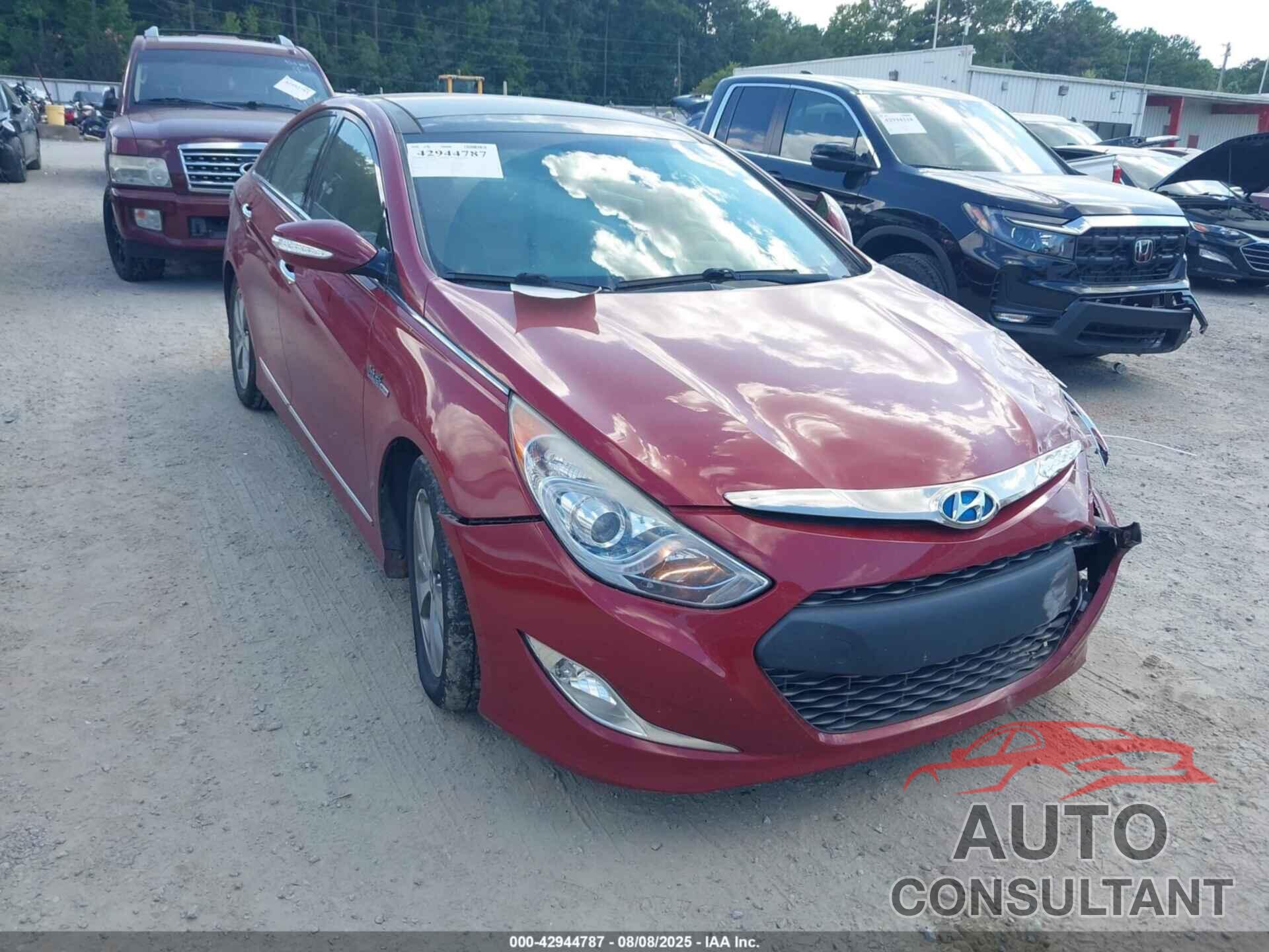 HYUNDAI SONATA HYBRID 2012 - KMHEC4A42CA043934