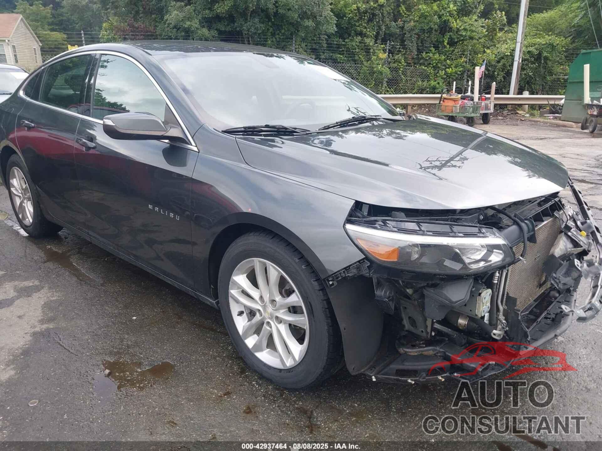 CHEVROLET MALIBU 2018 - 1G1ZD5ST1JF256641
