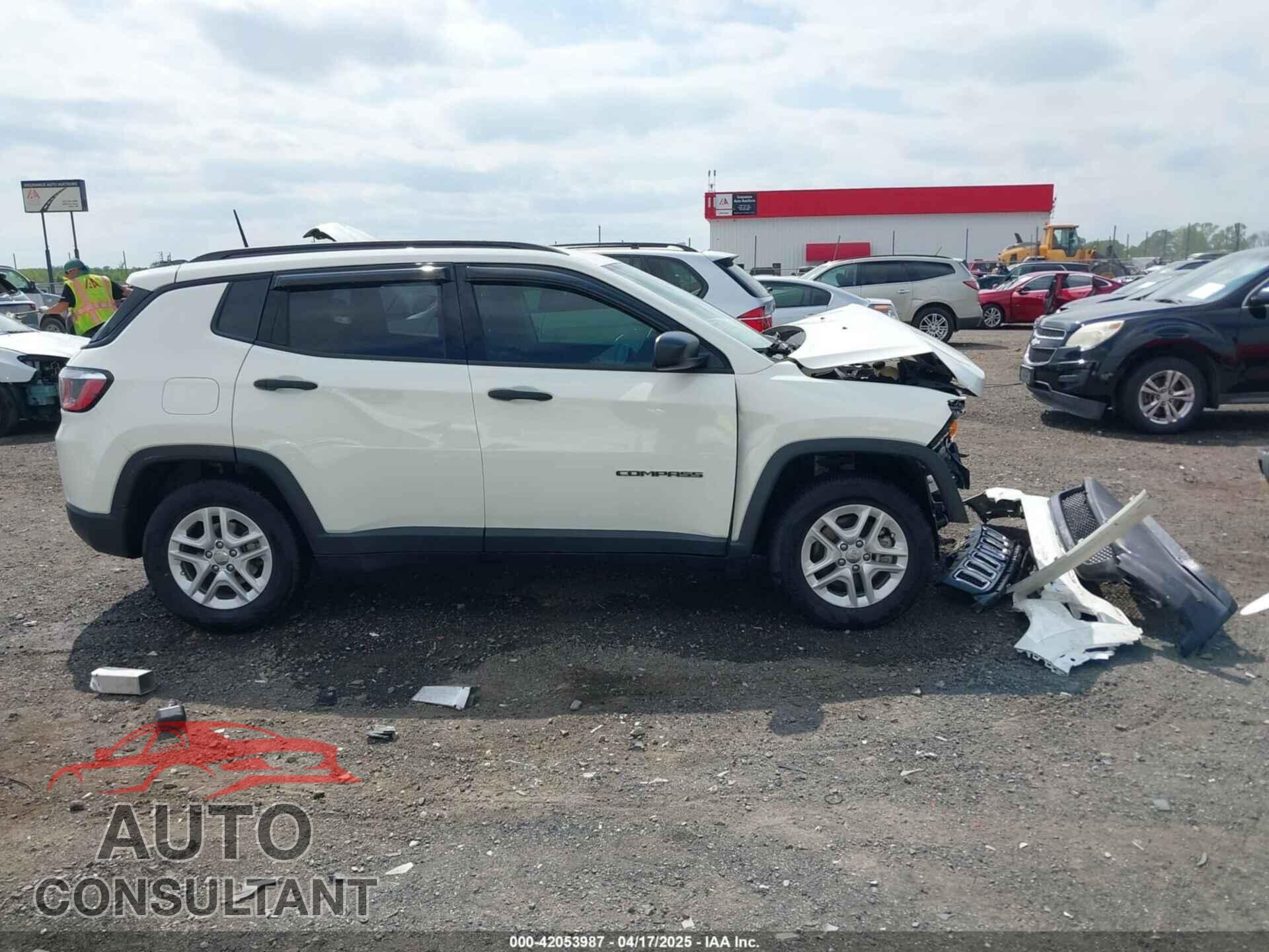 JEEP NEW COMPASS 2017 - 3C4NJCAB5HT652177