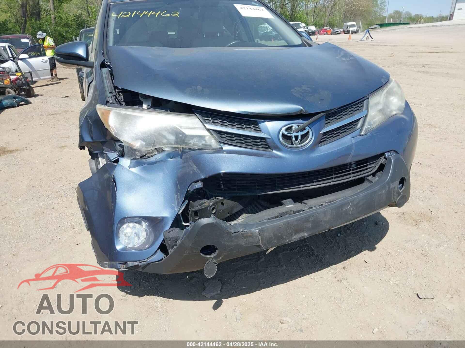TOYOTA RAV4 2013 - 2T3DFREV8DW070453