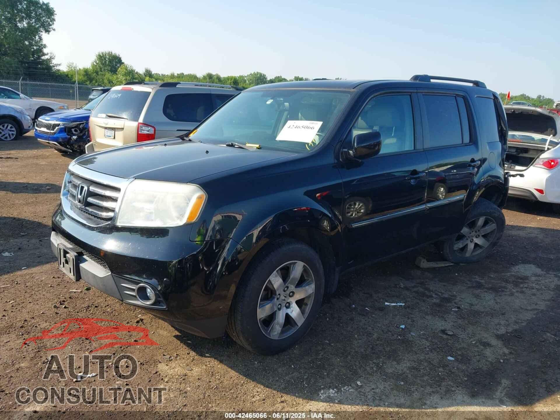 HONDA PILOT 2013 - 5FNYF4H96DB084148