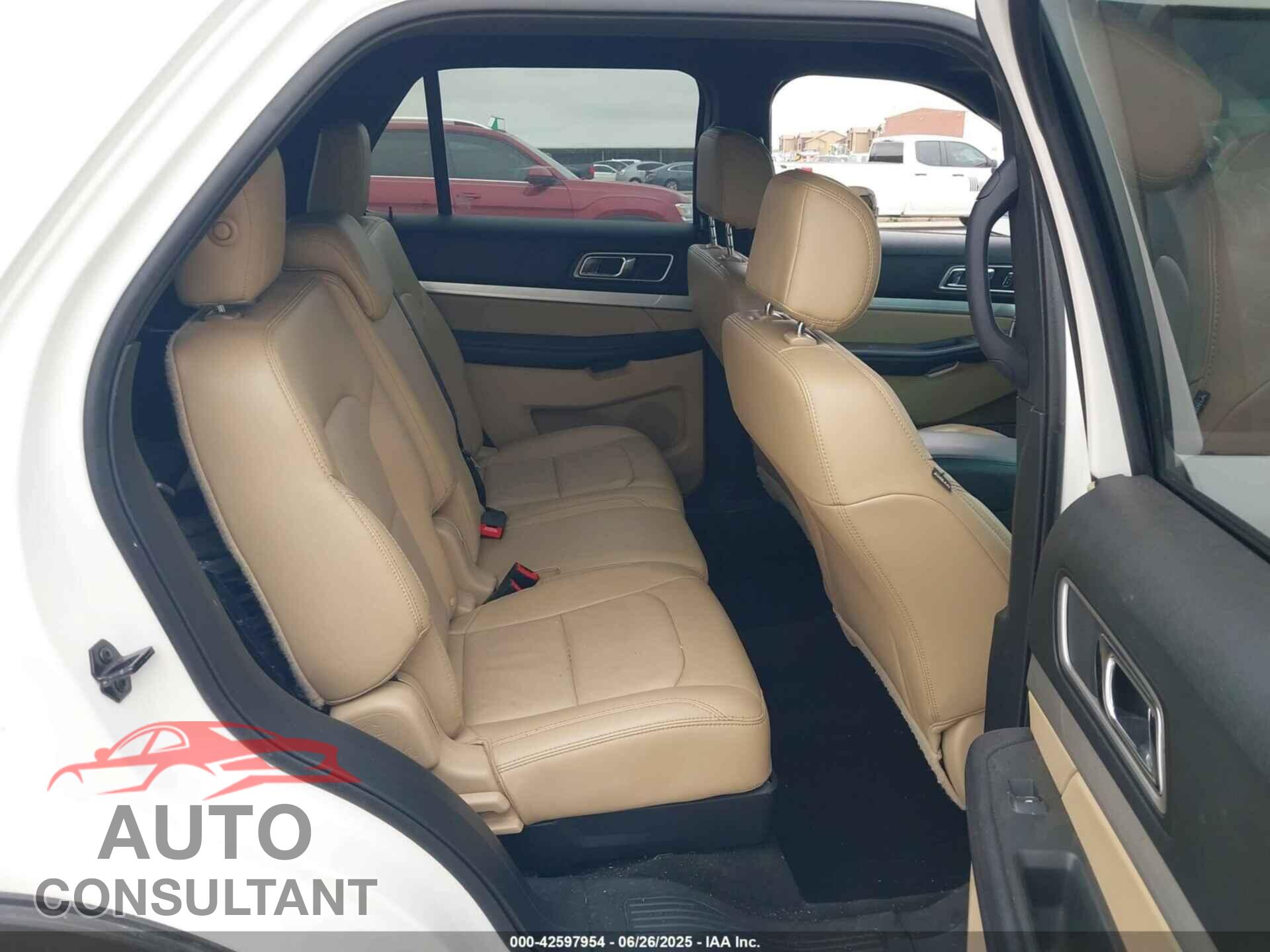 FORD EXPLORER 2017 - 1FM5K7D82HGA27224