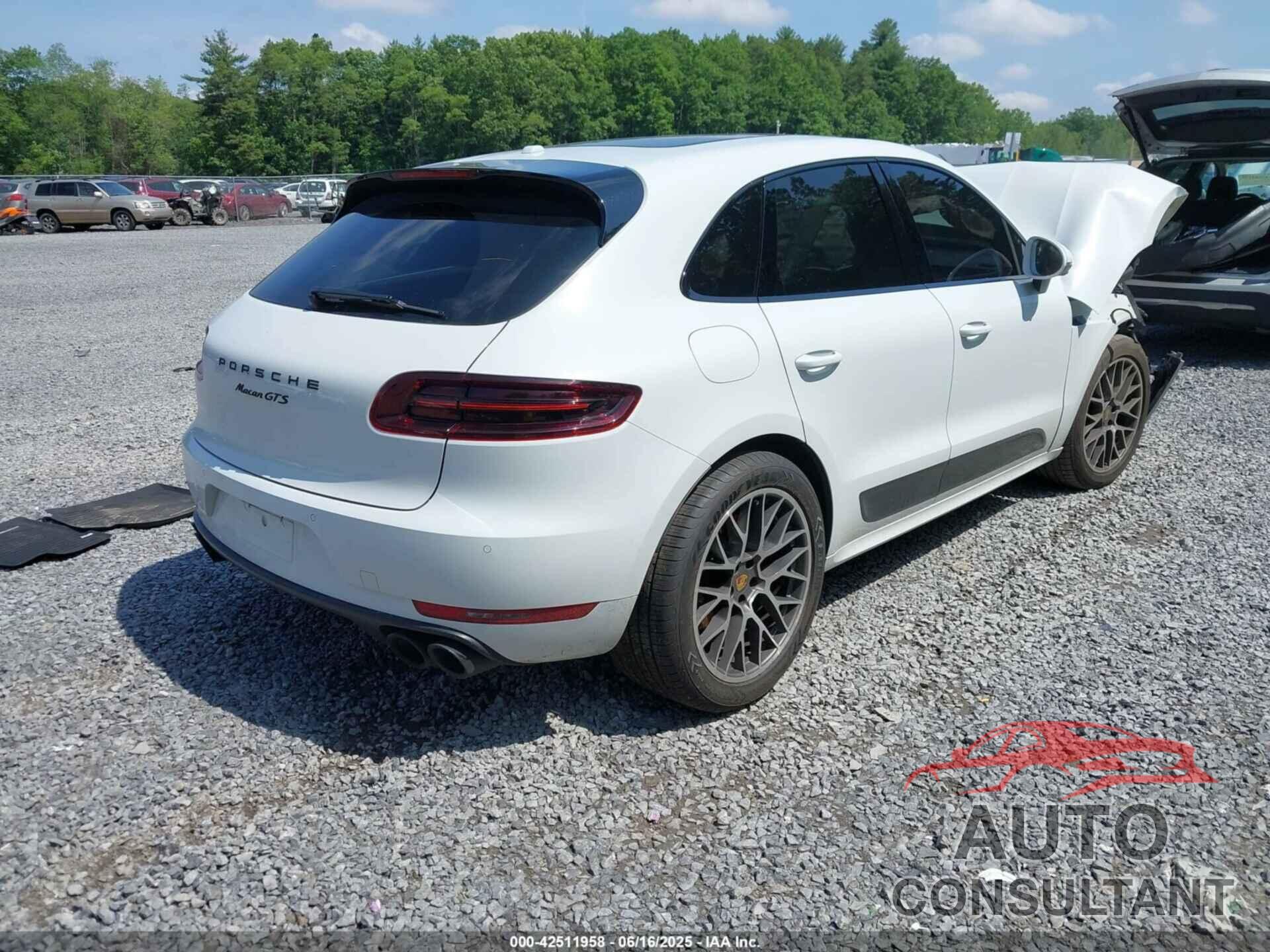 PORSCHE MACAN 2017 - WP1AG2A58HLB50100