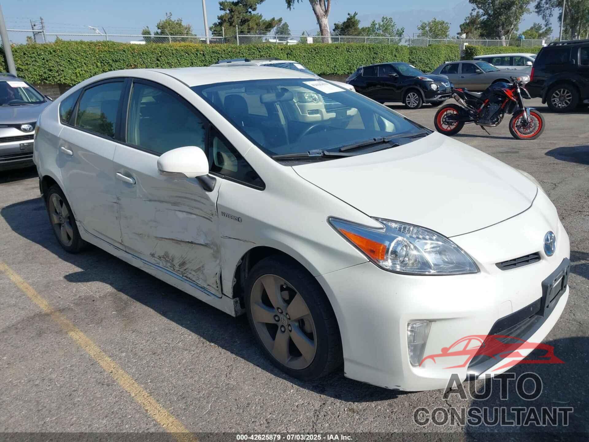 TOYOTA PRIUS 2015 - JTDKN3DUXF0422147
