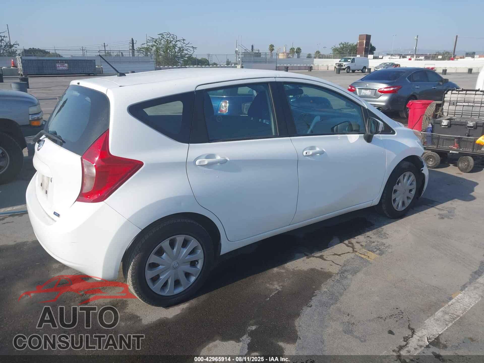 NISSAN VERSA NOTE 2016 - 3N1CE2CP8GL357042