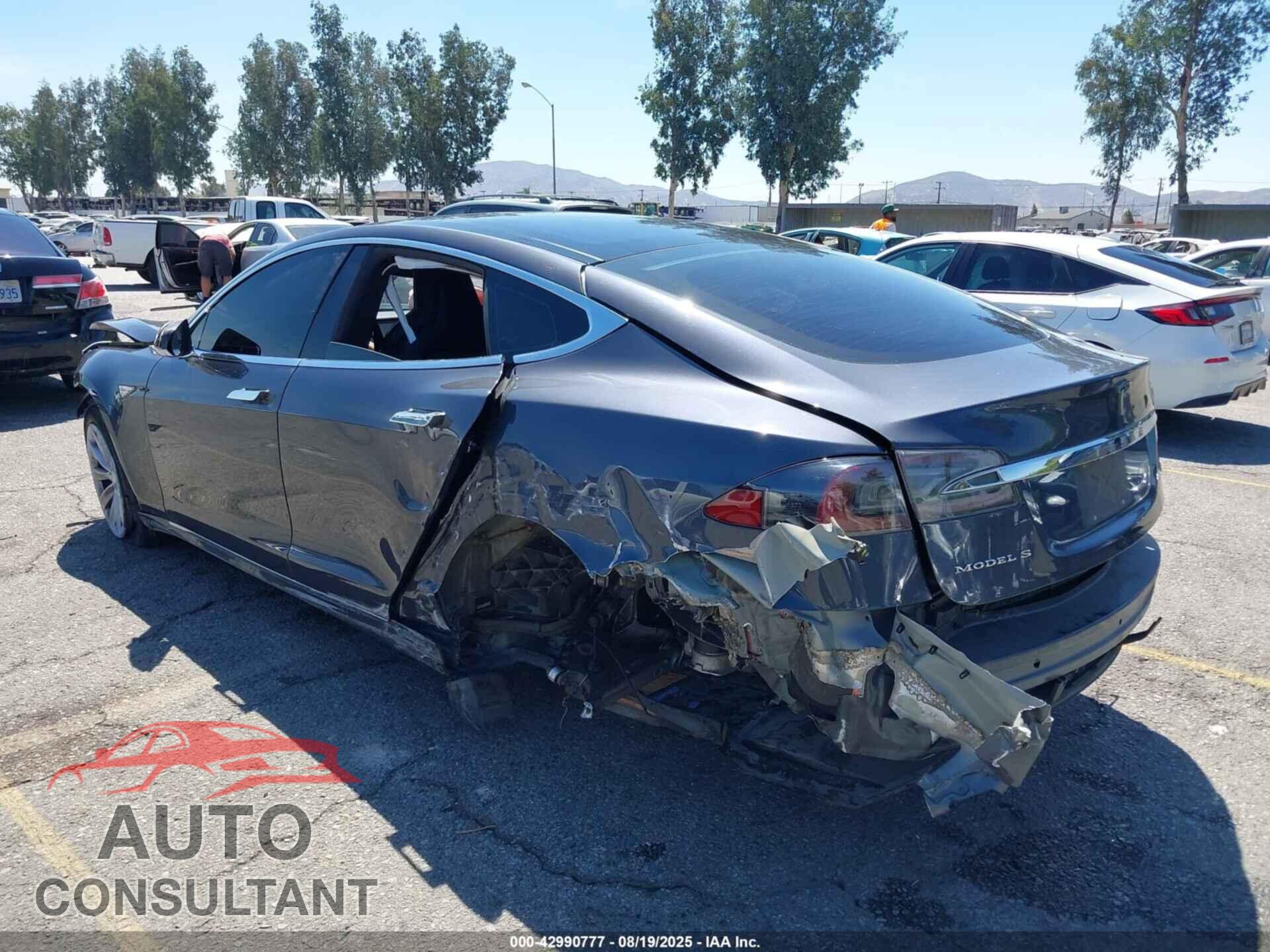 TESLA MODEL S 2016 - 5YJSA1E24GF149934